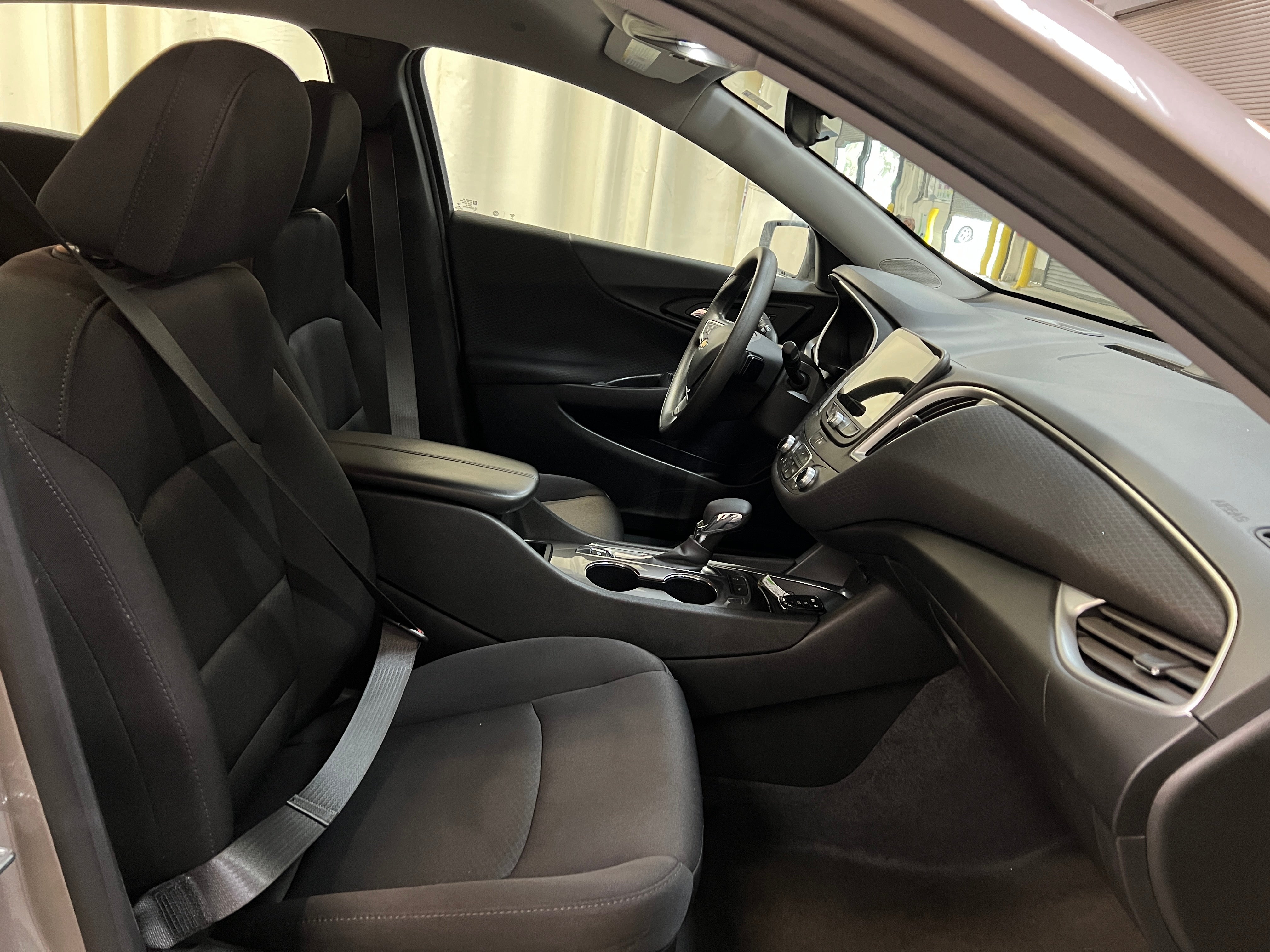 2024 Chevrolet Malibu LT 2