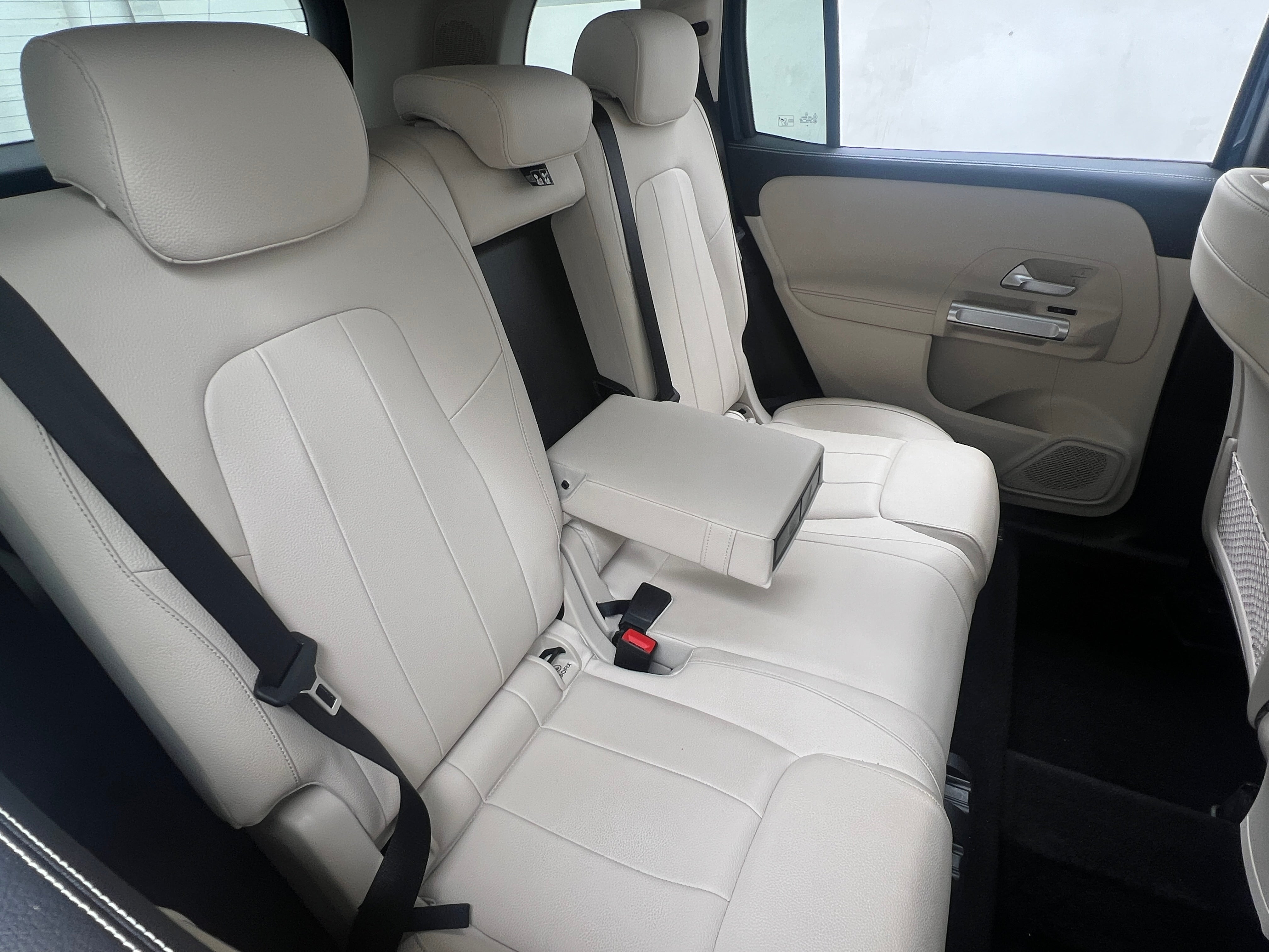 2021 Mercedes-Benz GLB 250 5
