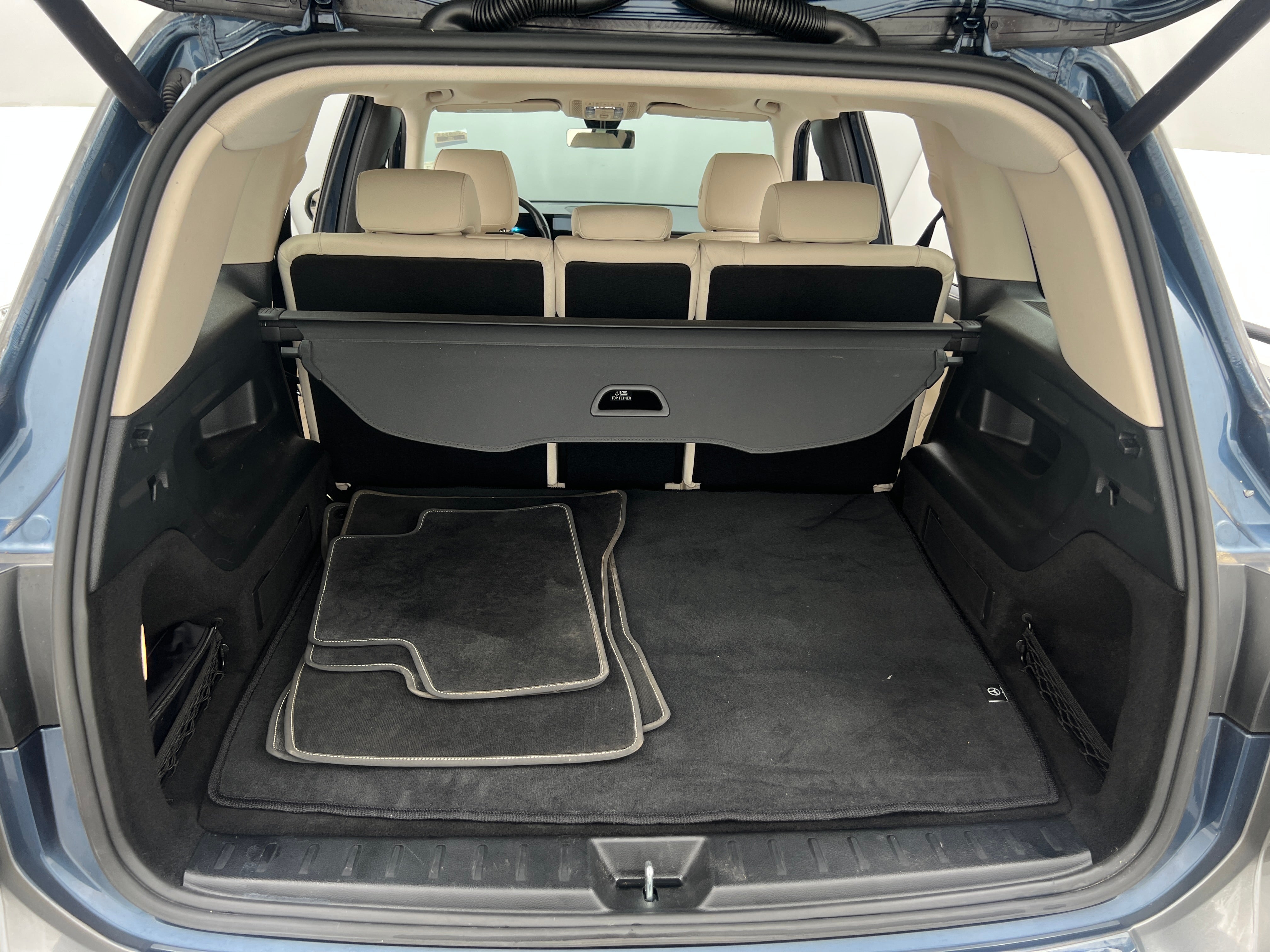 2021 Mercedes-Benz GLB 250 6