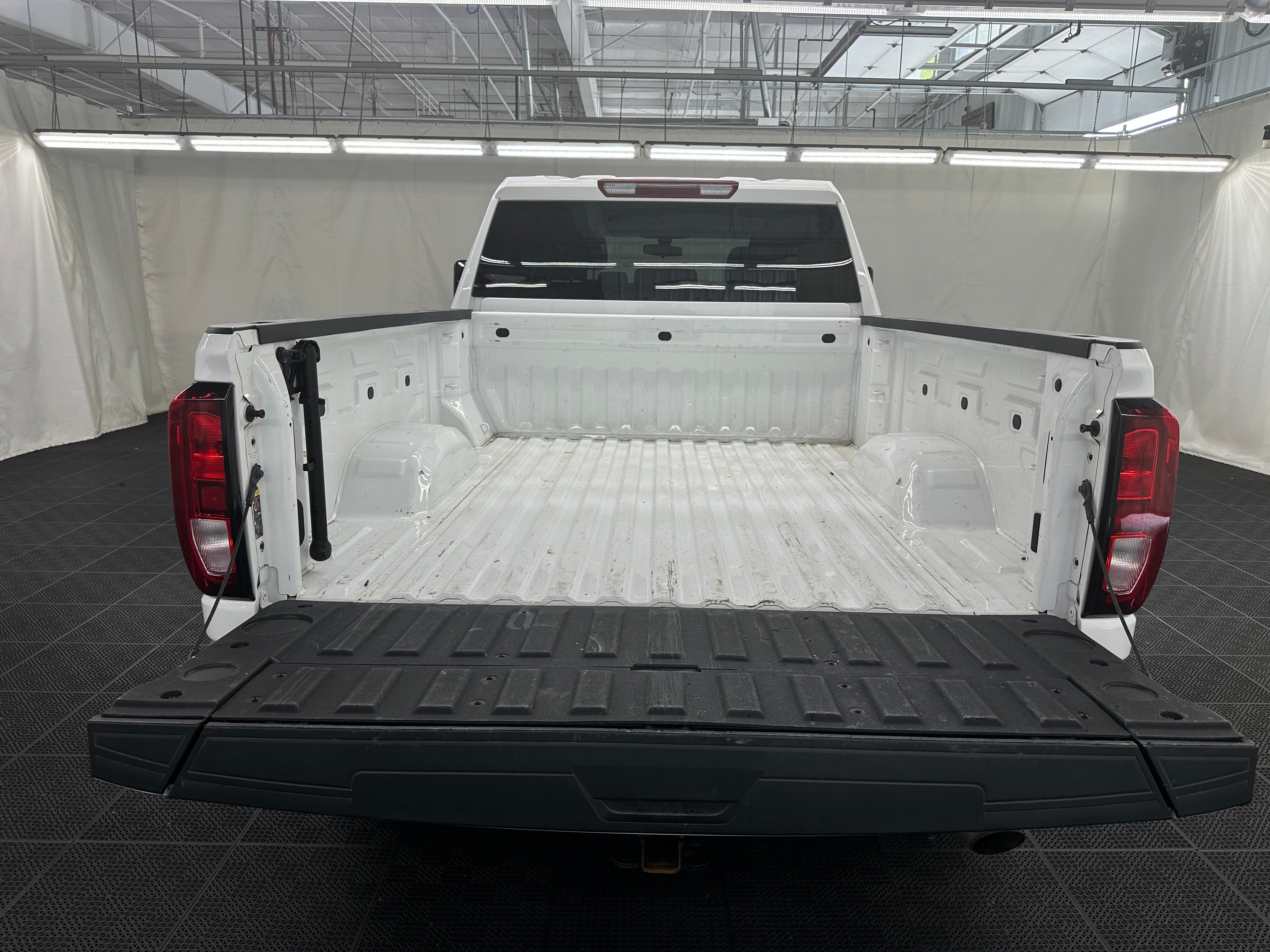 2023 GMC Sierra 2500 SLE 7