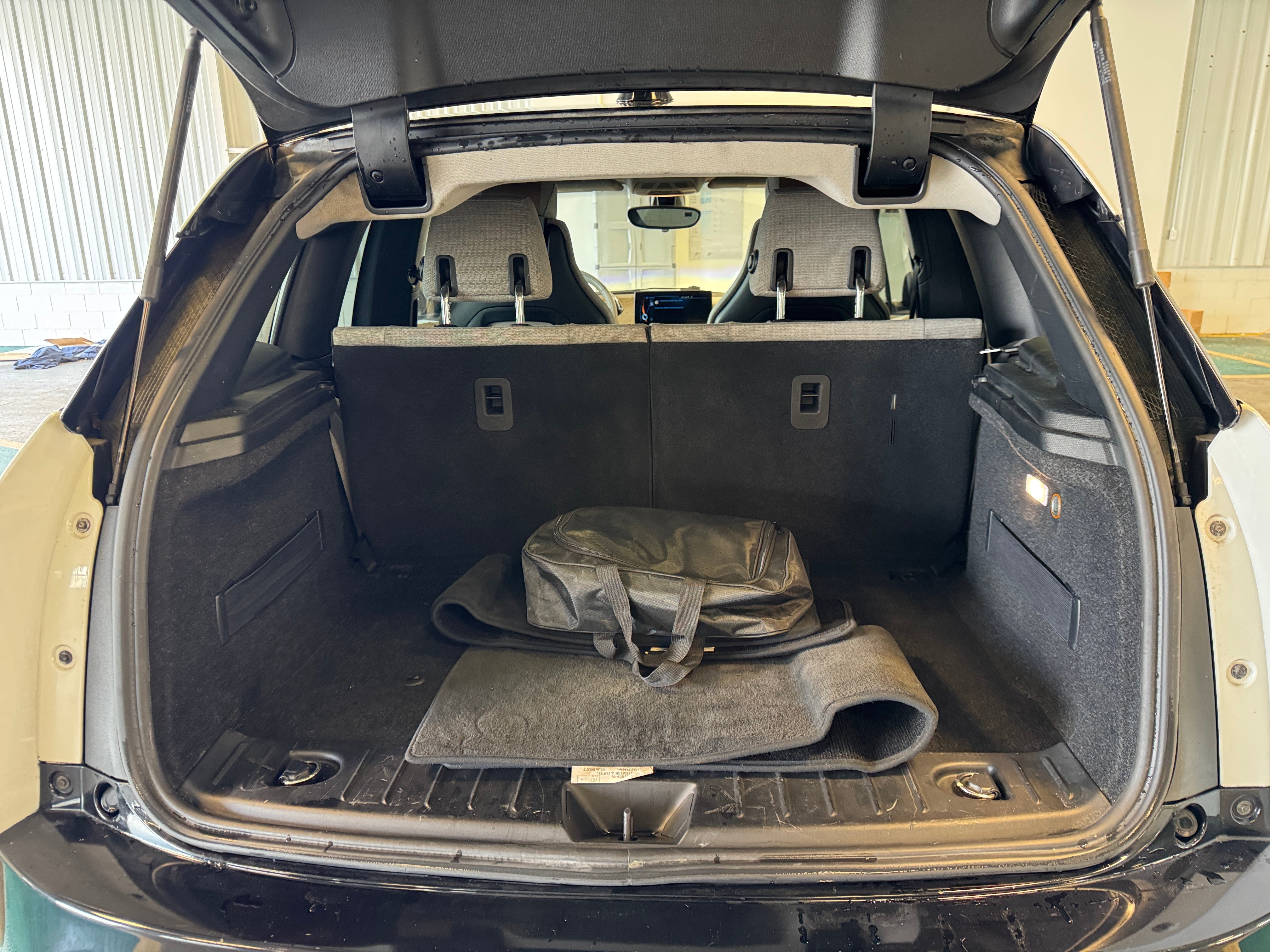 2015 BMW i3 Base 6