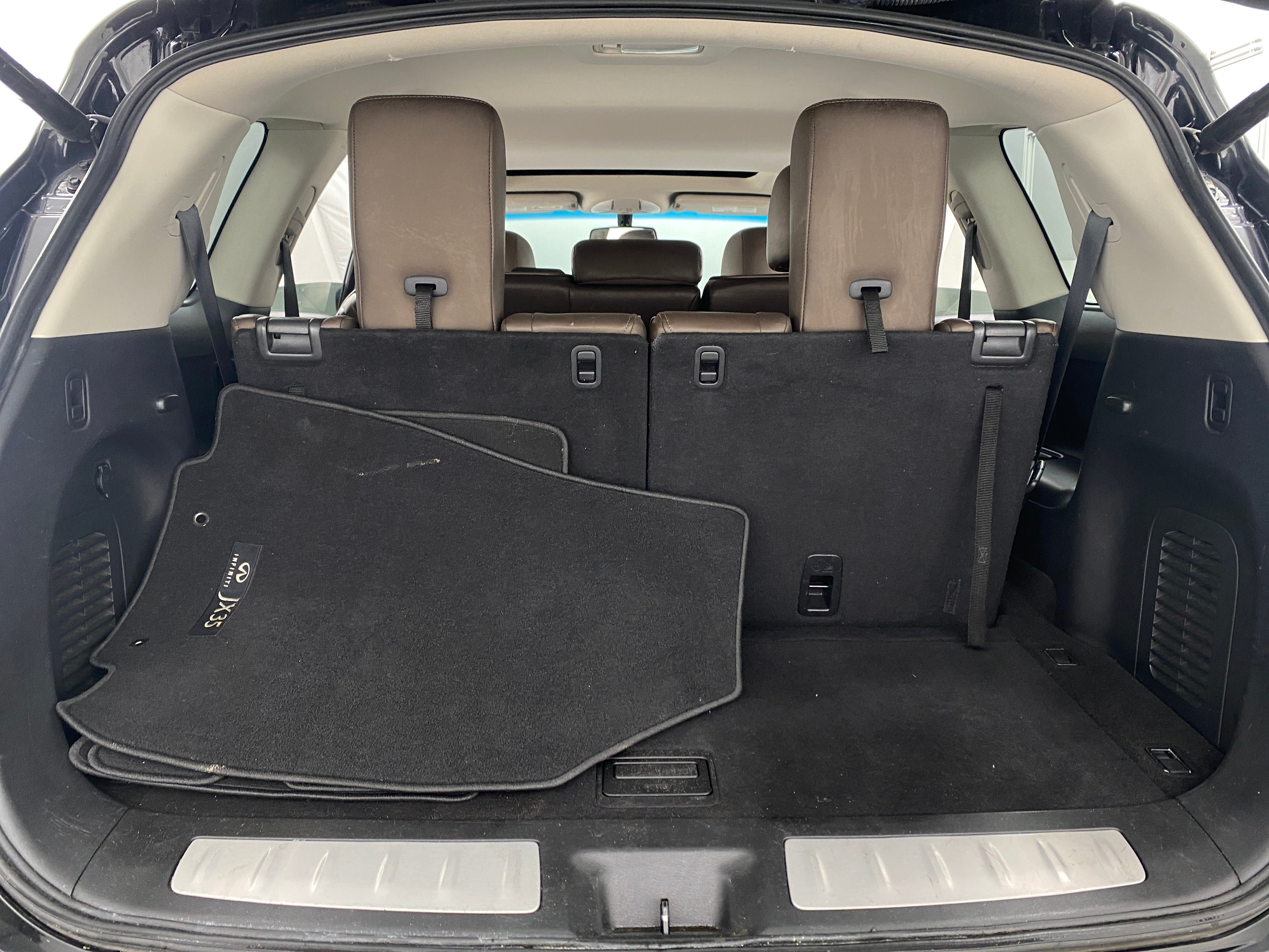 2013 INFINITI JX35  6