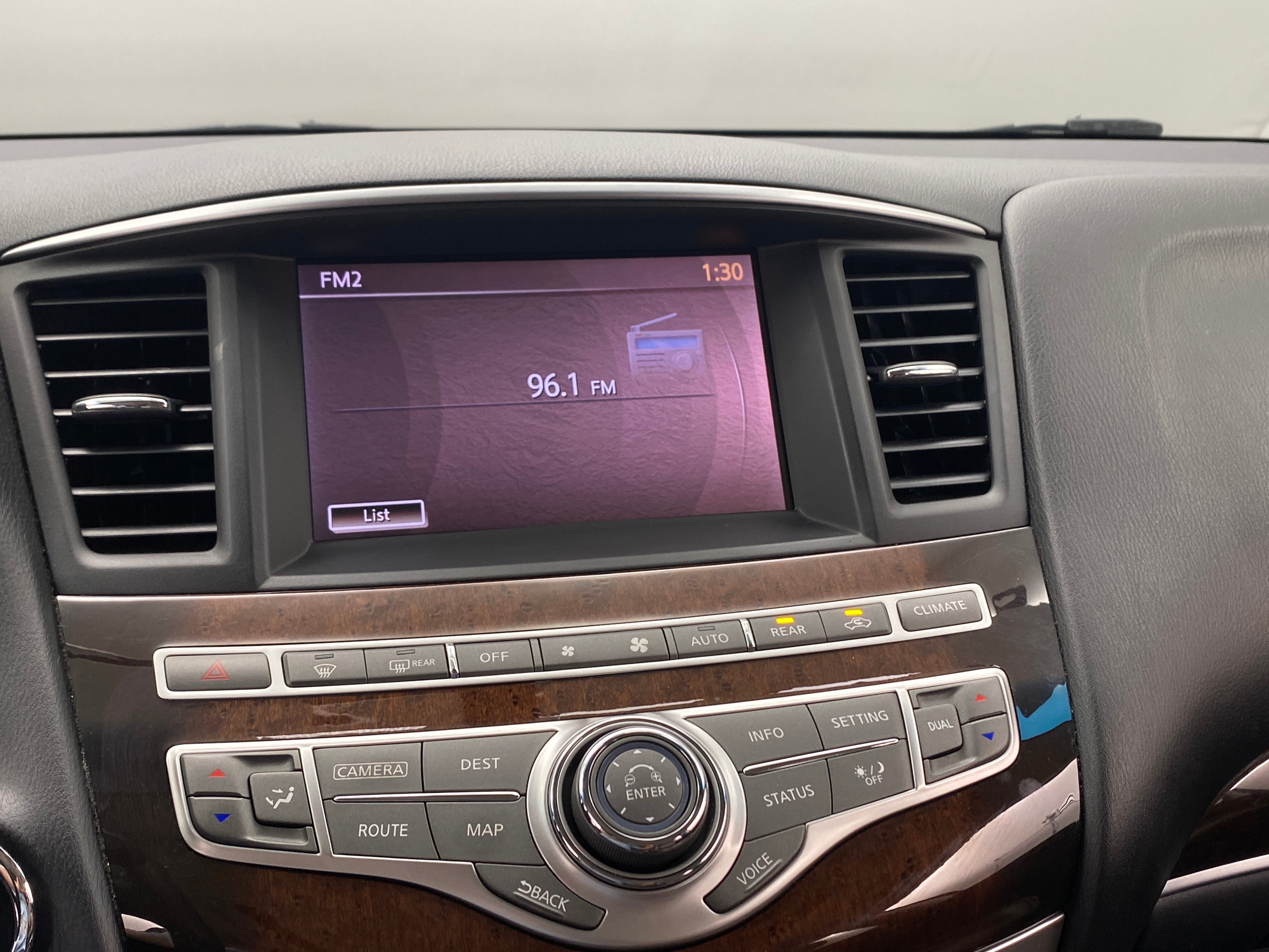 2013 INFINITI JX35  3
