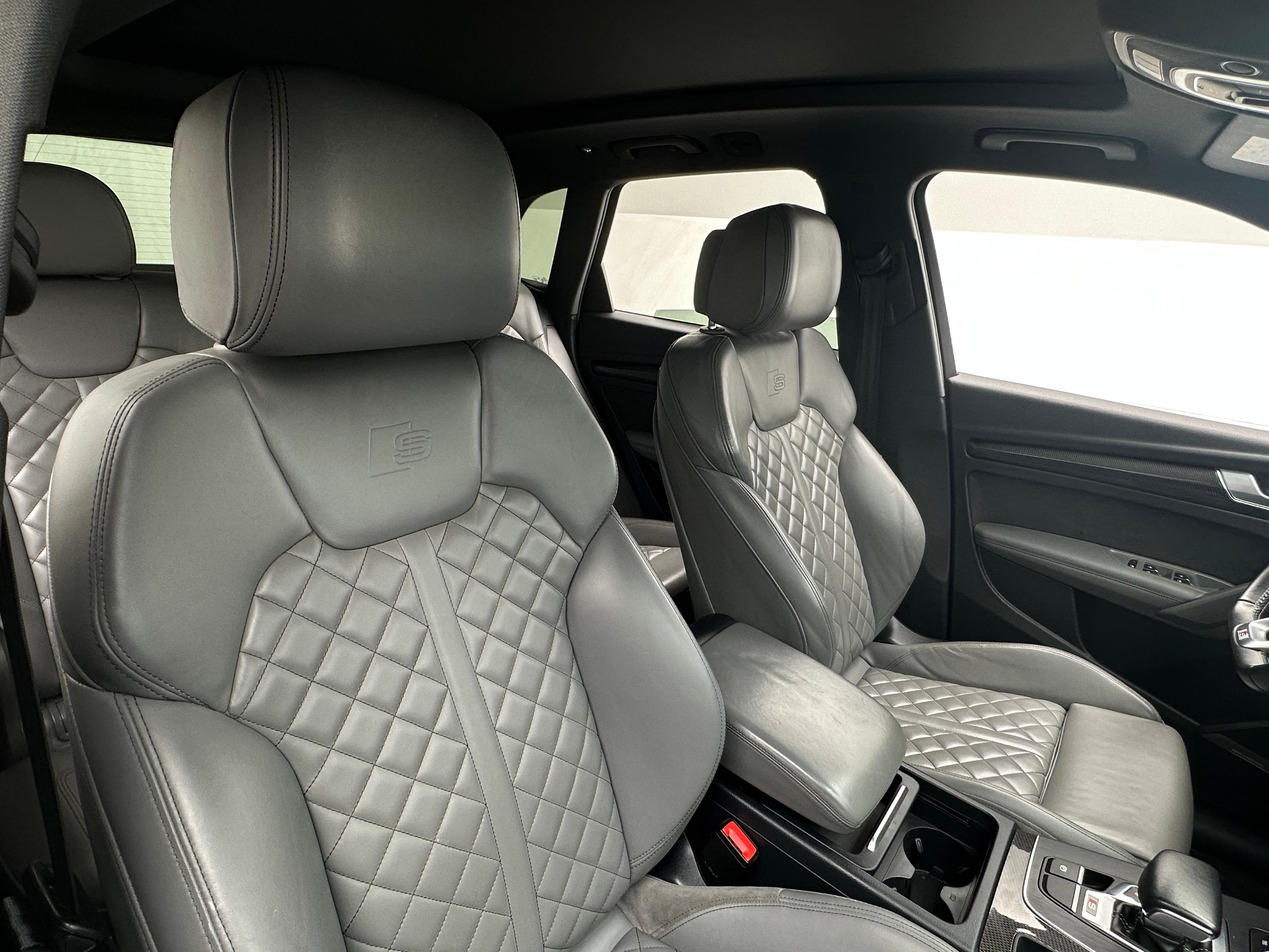 2018 Audi SQ5 Prestige 2