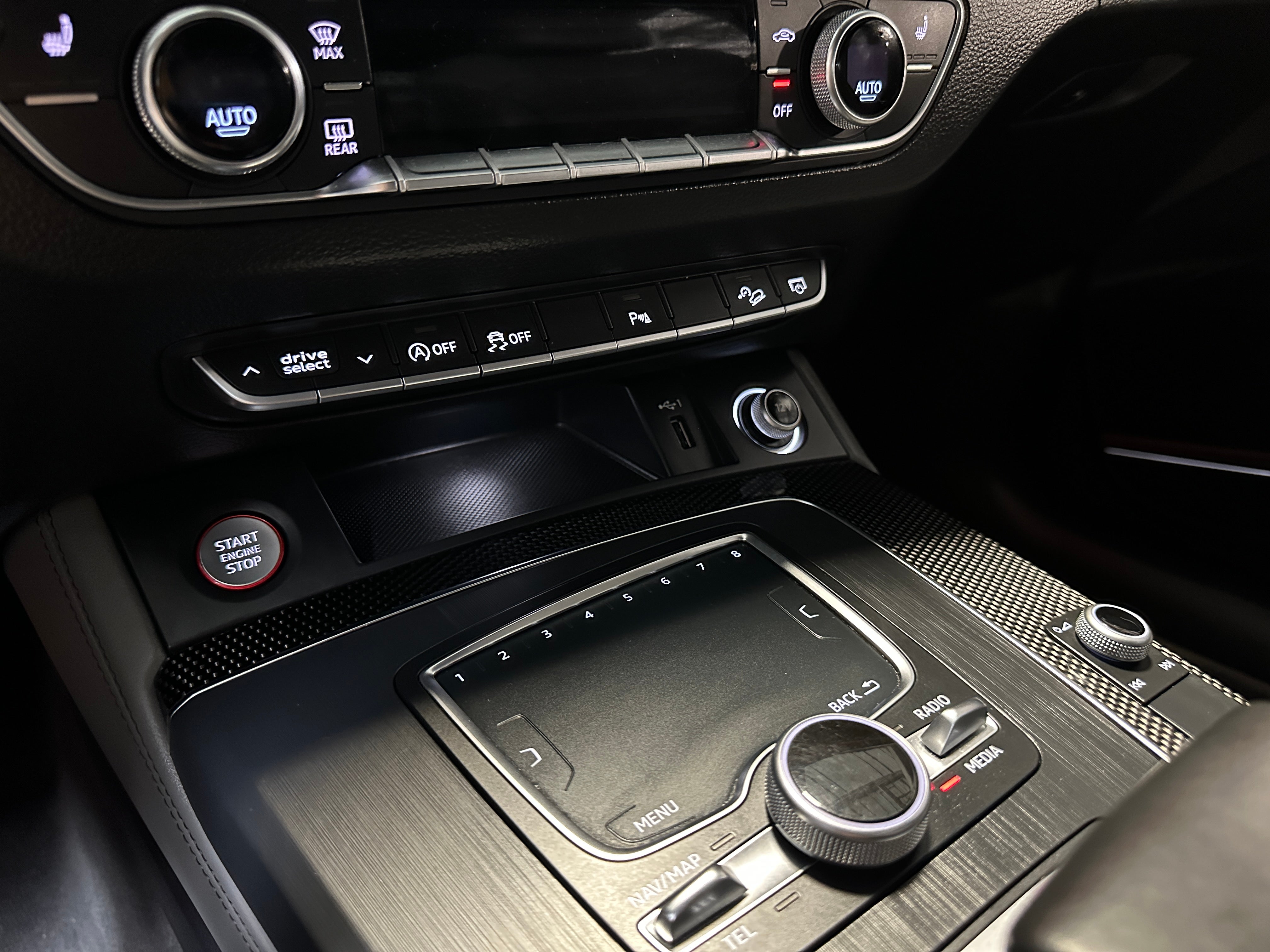 2018 Audi SQ5 Prestige 4
