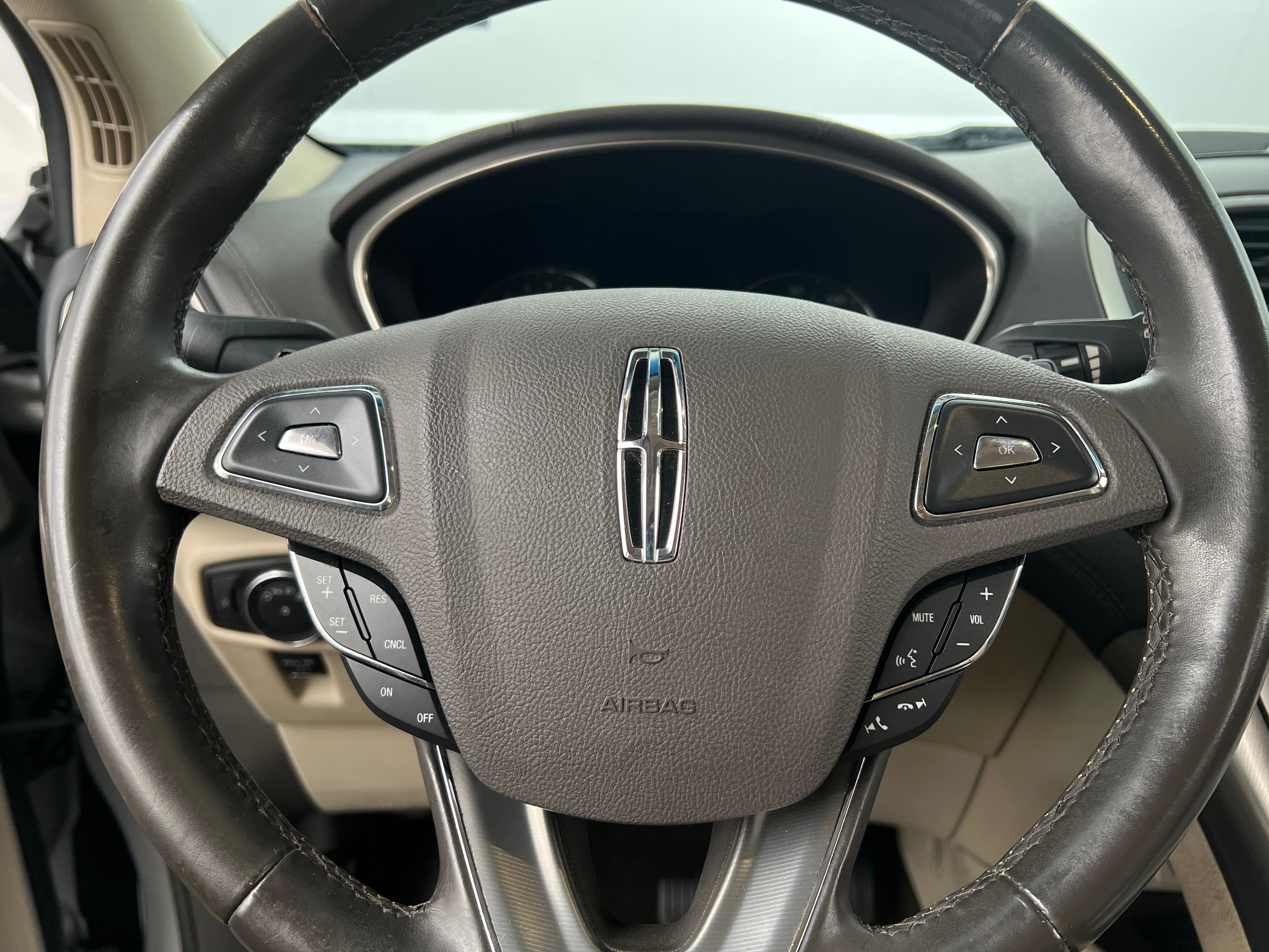 2016 Lincoln MKX Reserve 4