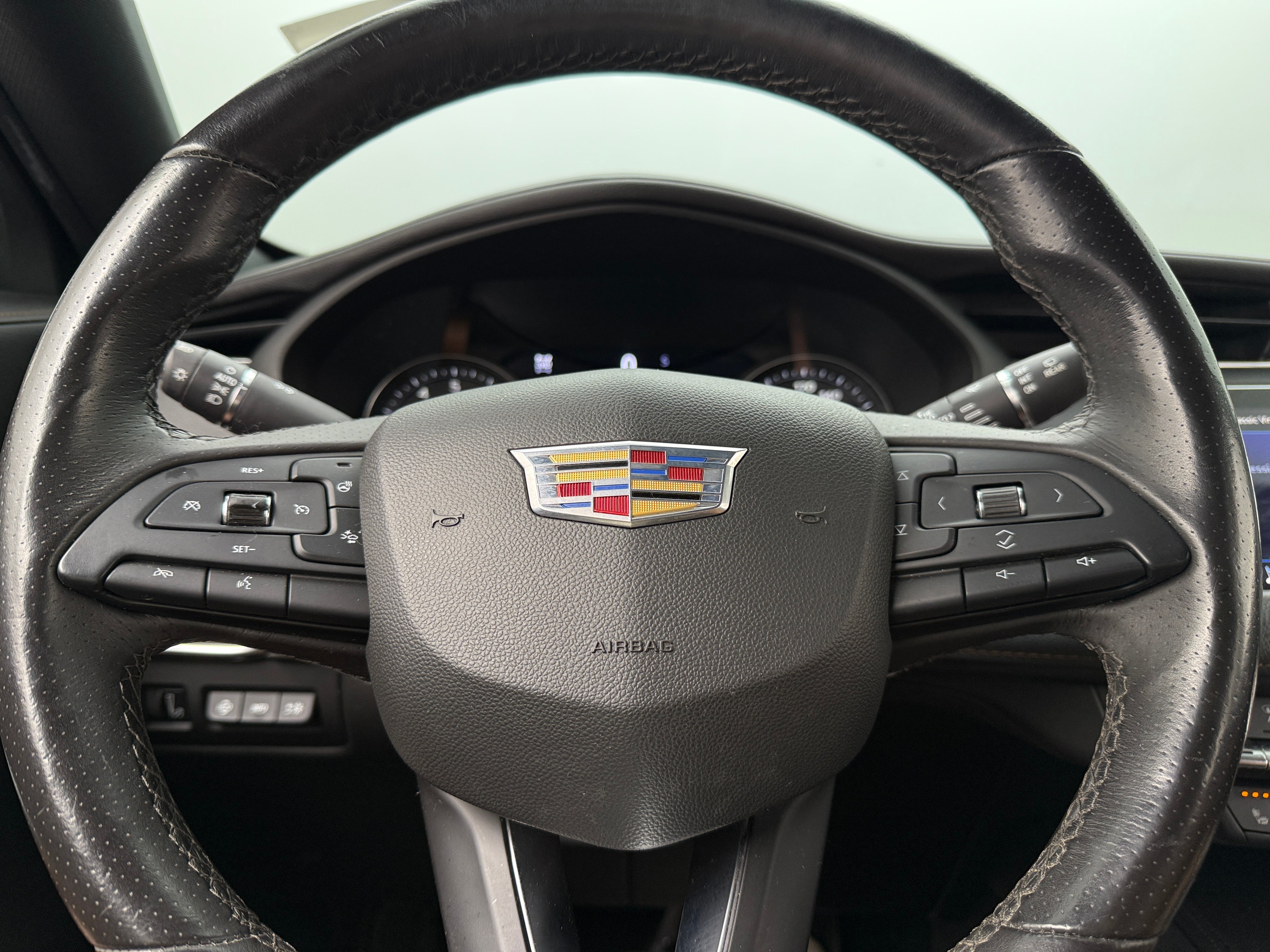 2019 Cadillac XT4 Sport 4