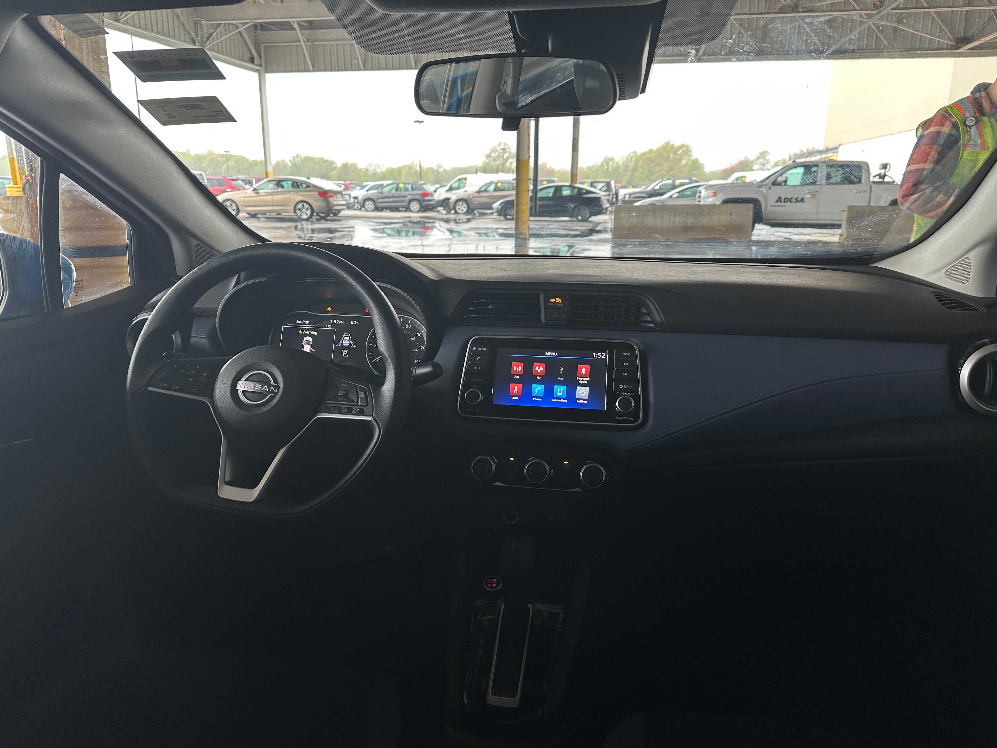 2023 Nissan Versa SV 3