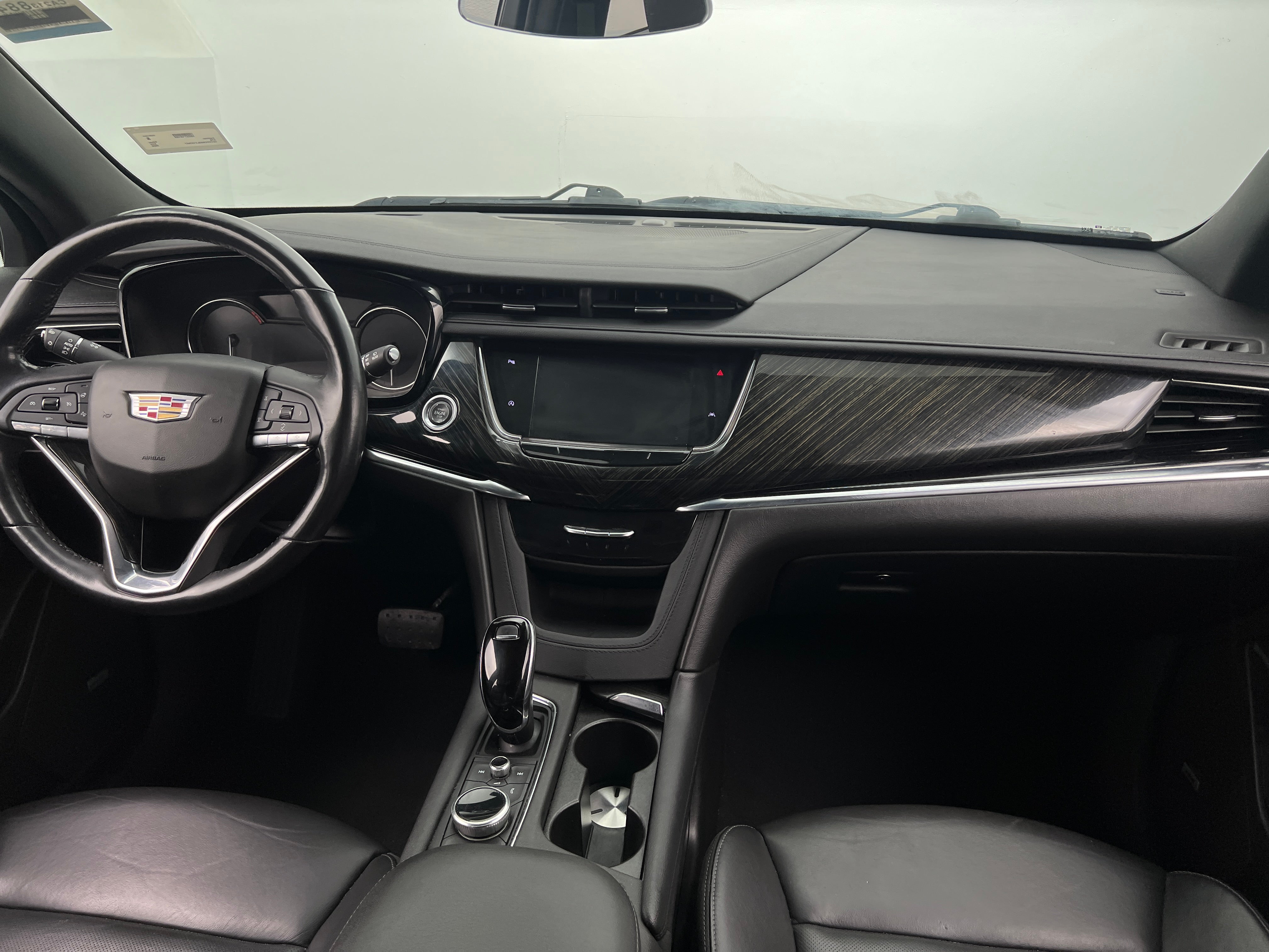 2020 Cadillac XT6 Premium Luxury 2