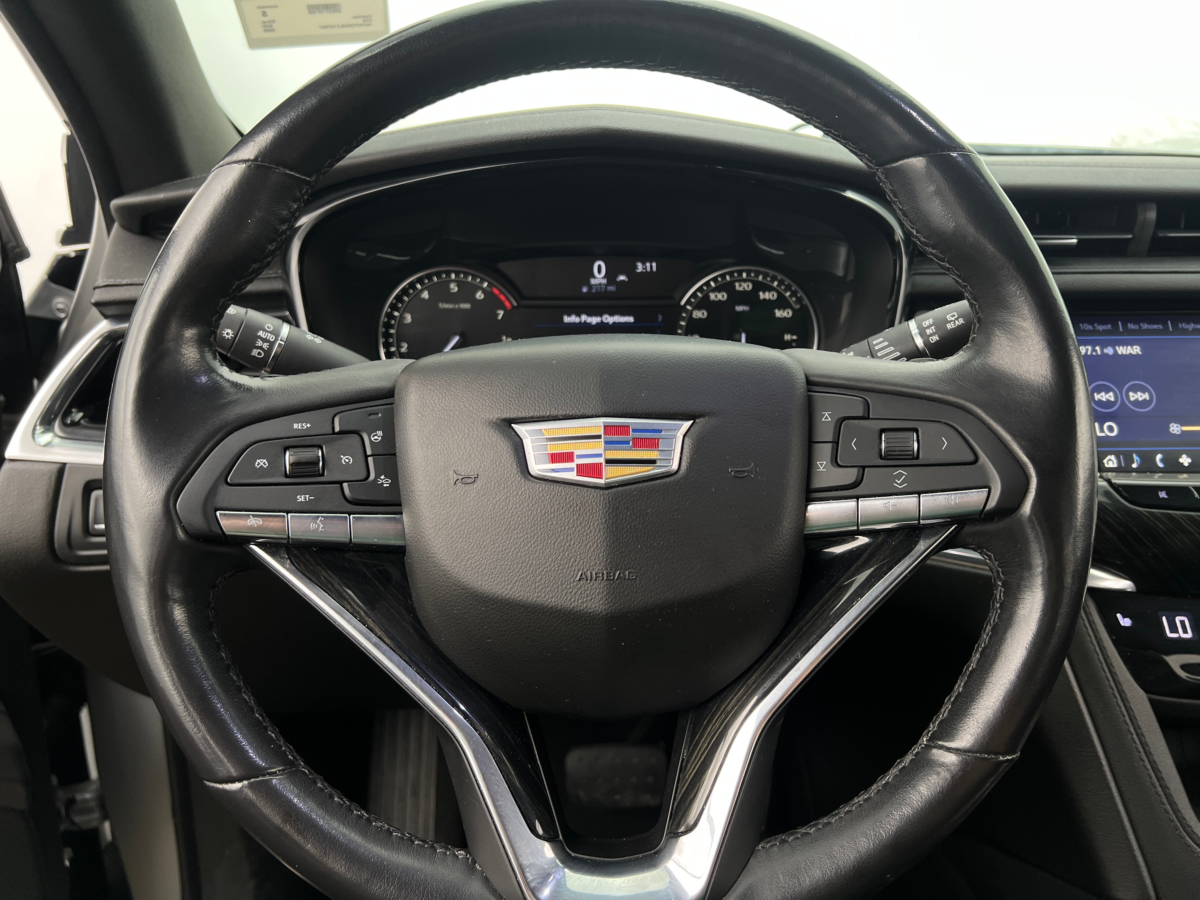 2020 Cadillac XT6 Premium Luxury 4