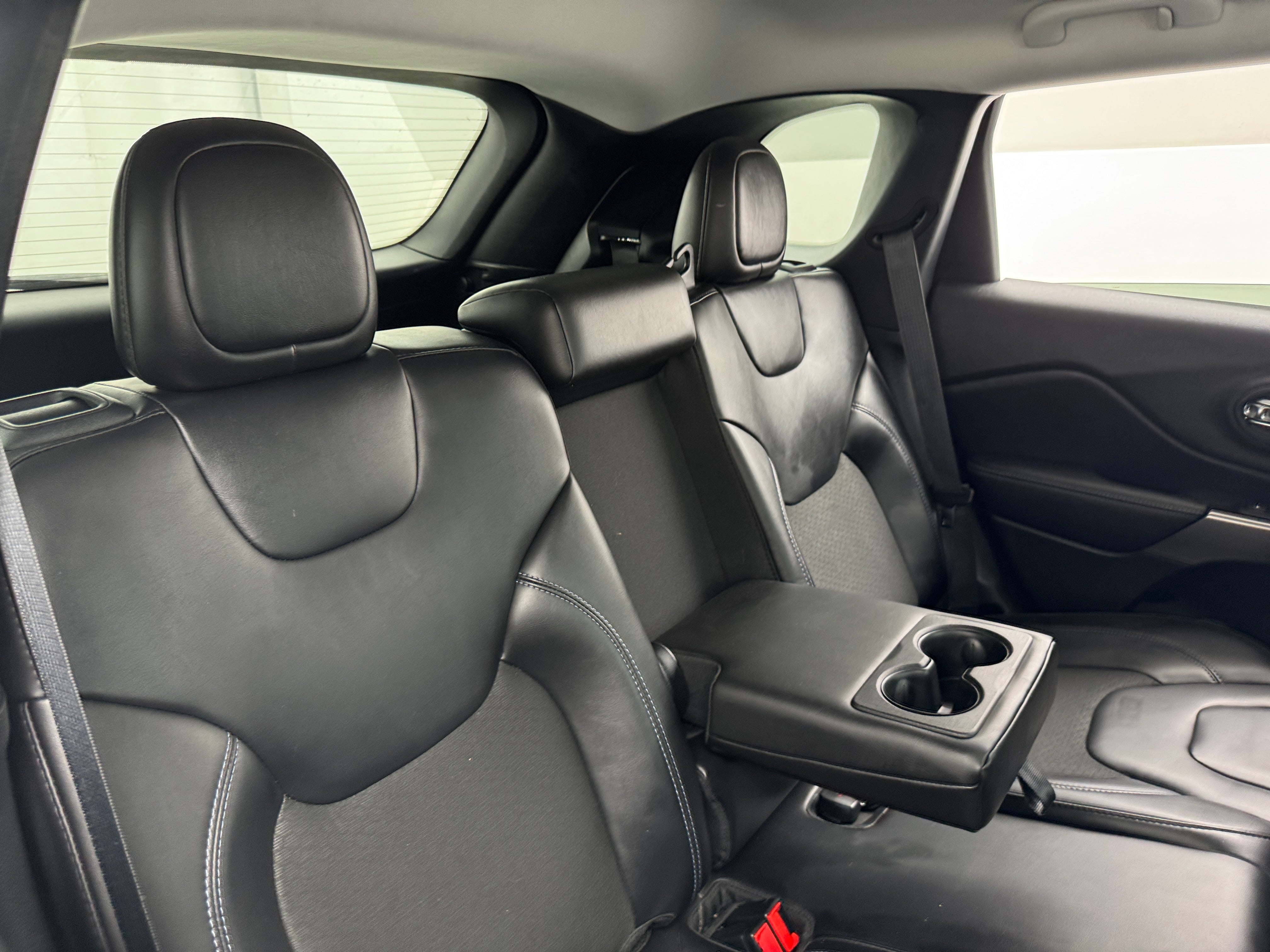 2021 Jeep Cherokee Latitude 6