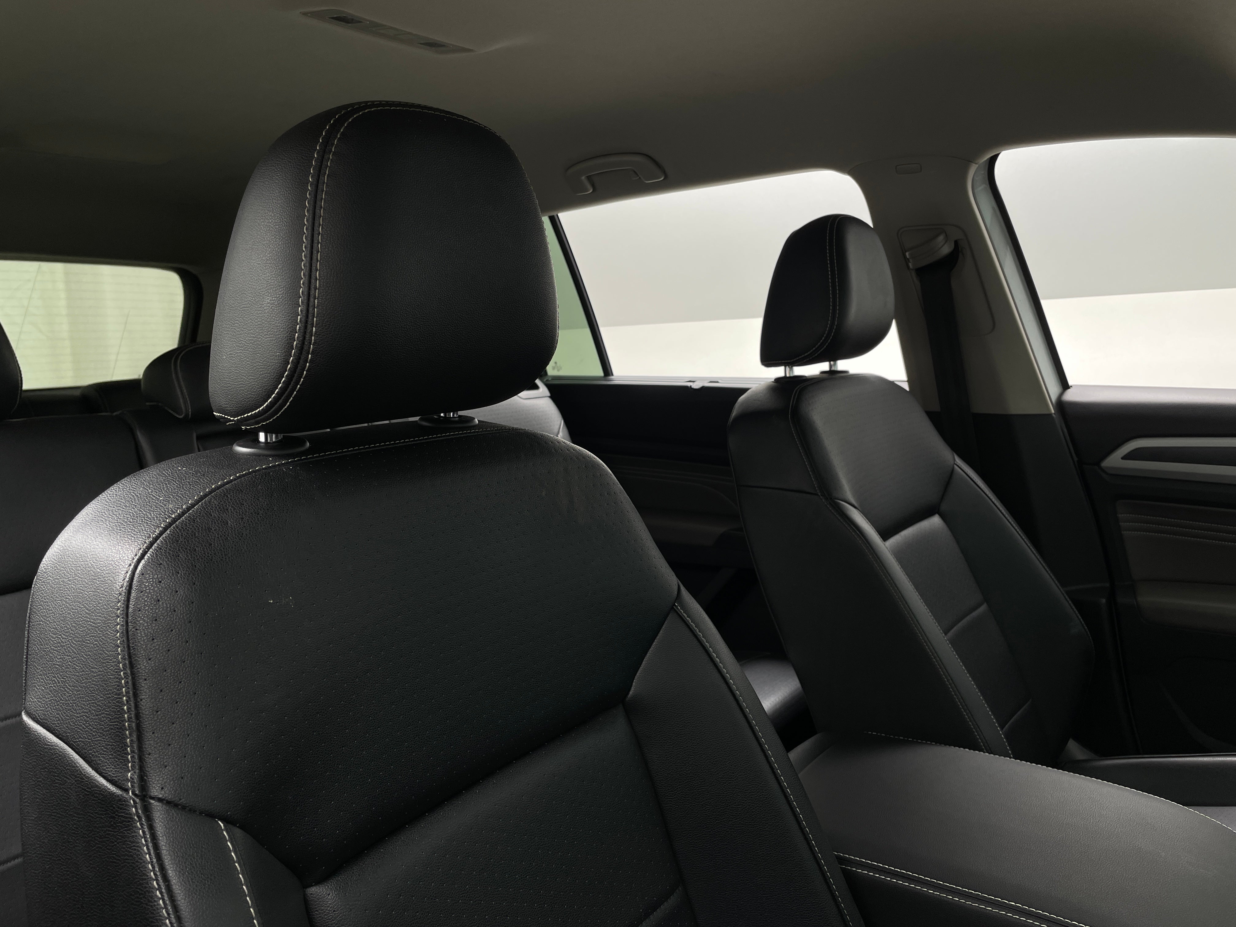 2021 Volkswagen Atlas SE 2