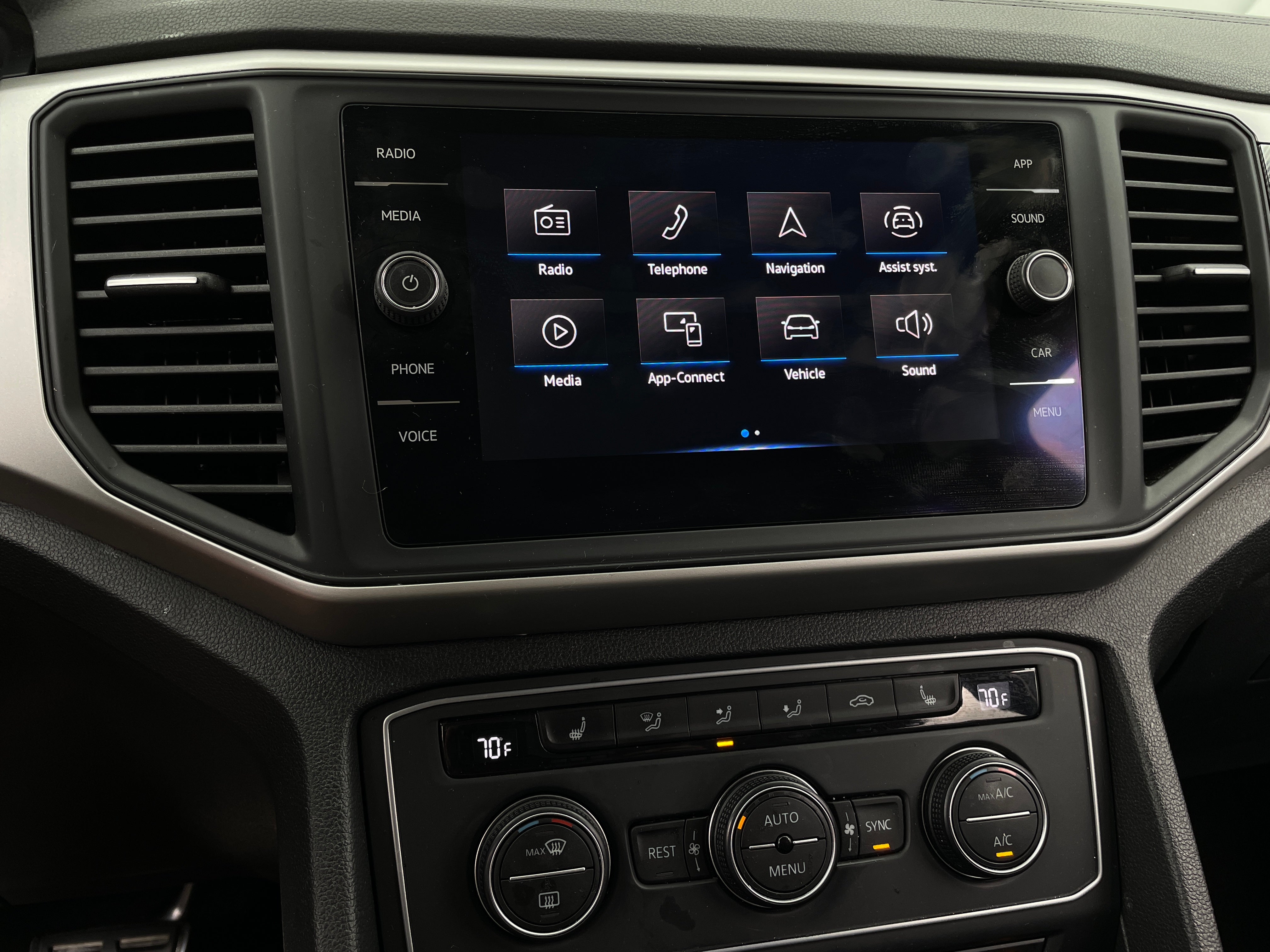 2021 Volkswagen Atlas SE 4