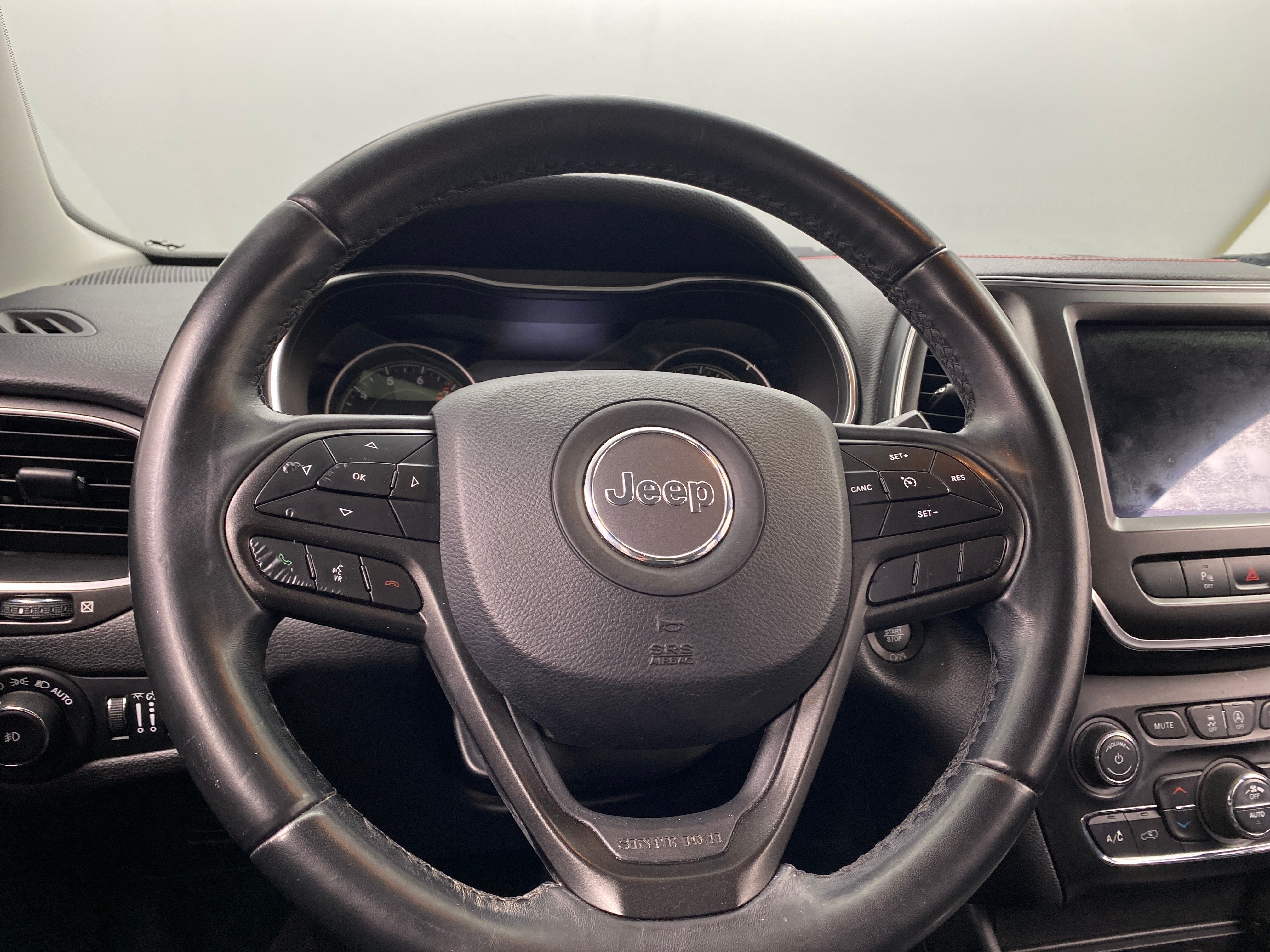 2019 Jeep Cherokee Trailhawk 5