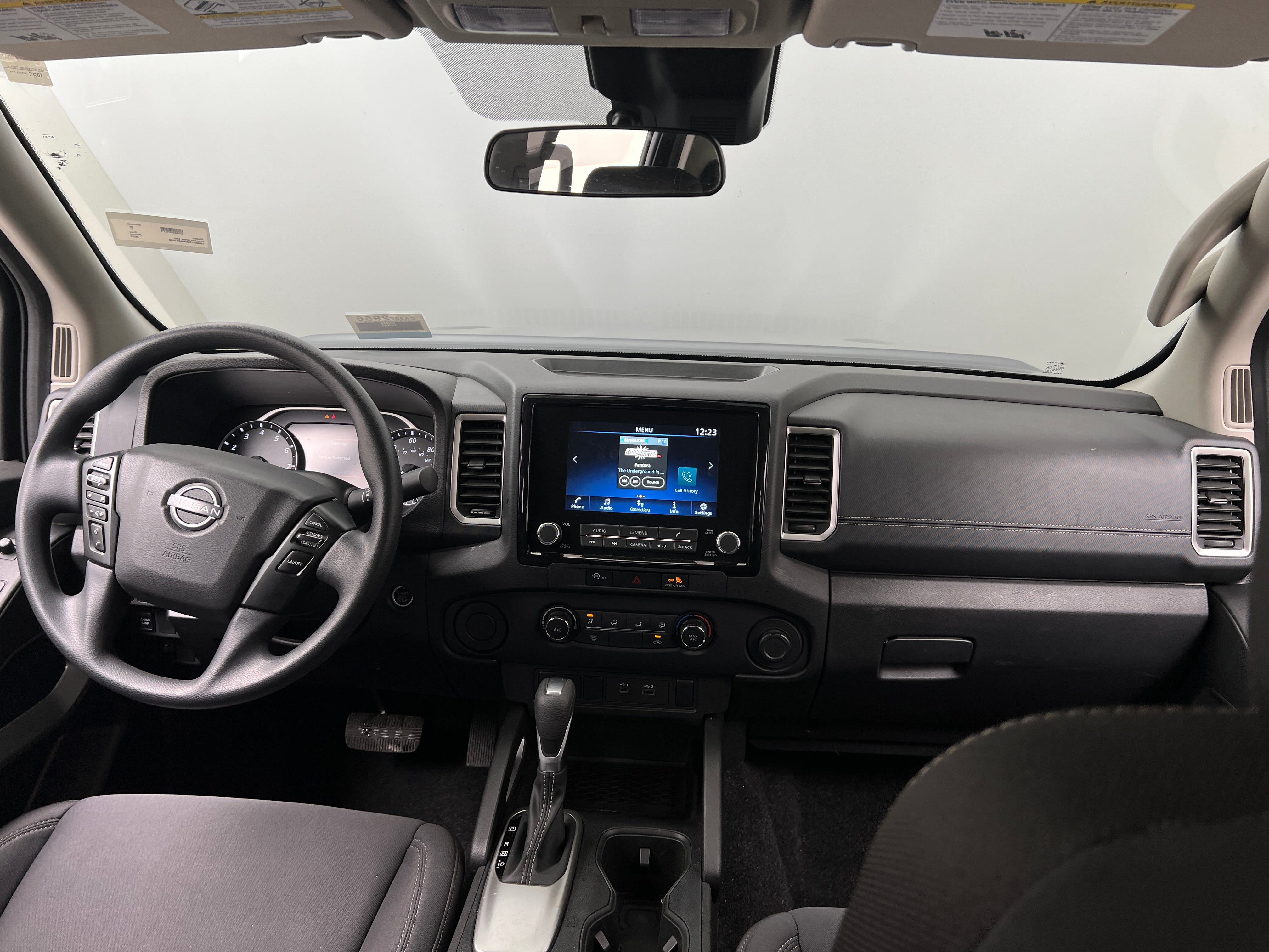 2024 Nissan Frontier SV 3