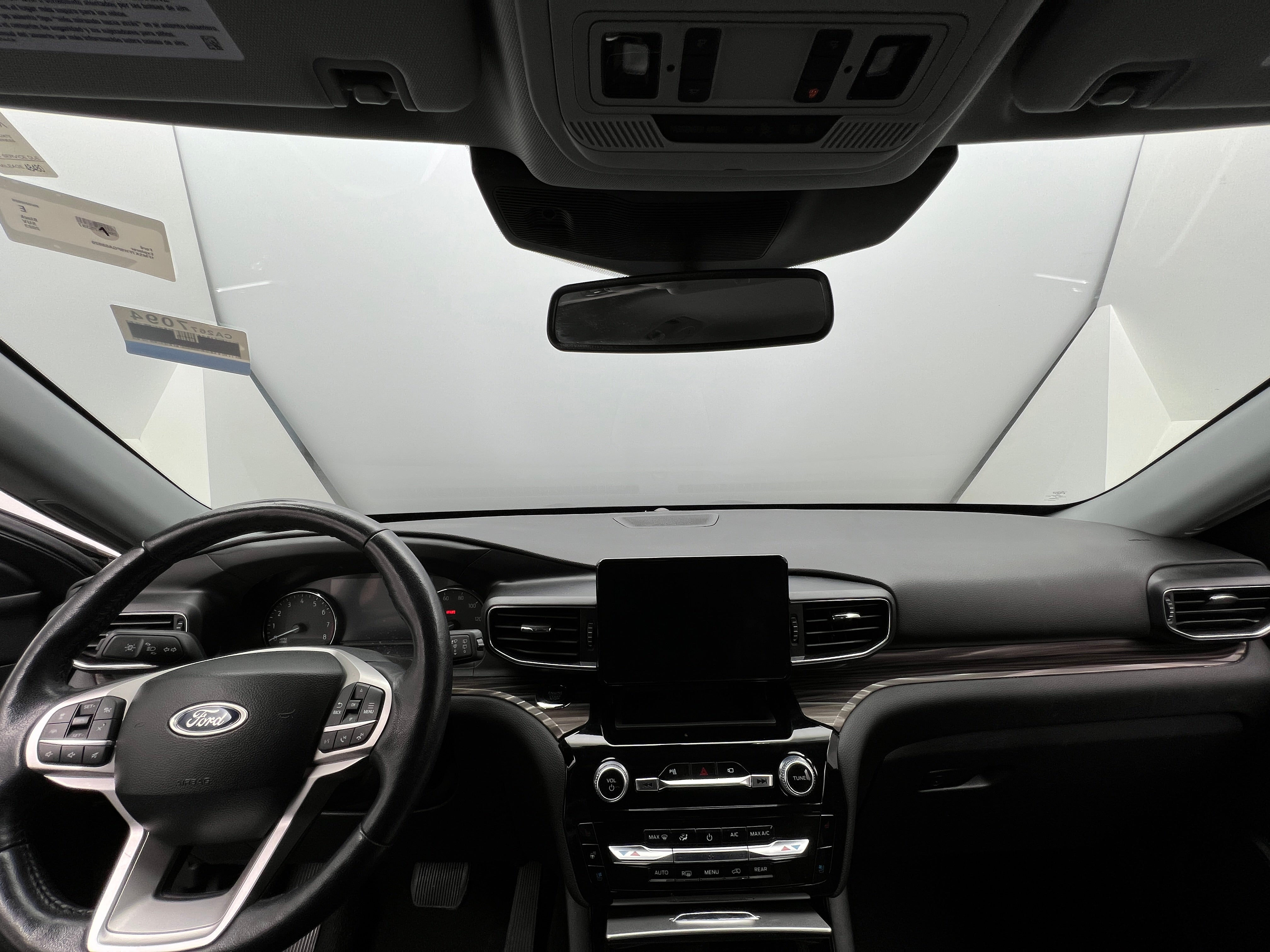 2023 Ford Explorer Limited 2