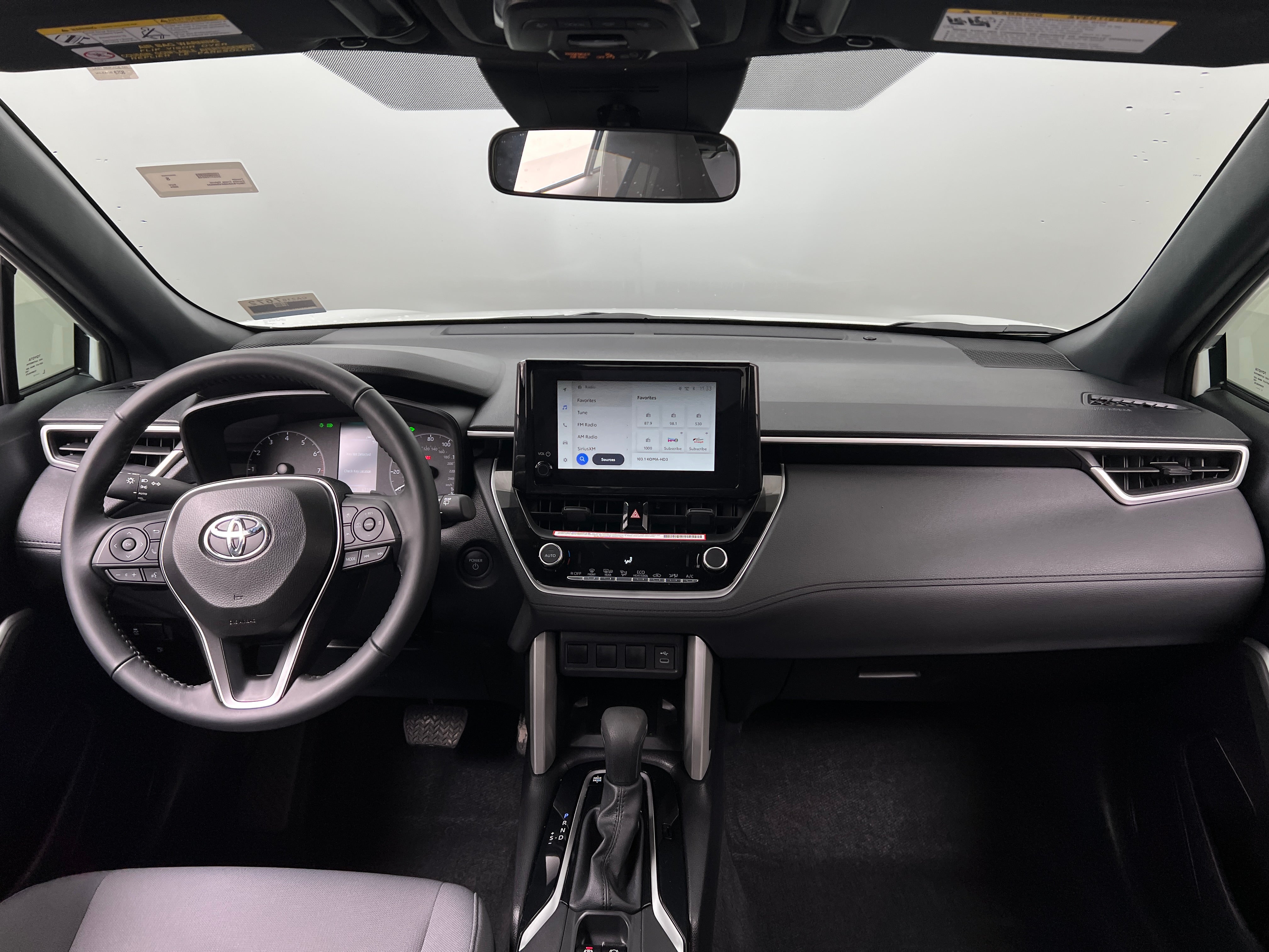 2024 Toyota Corolla Cross SE 3