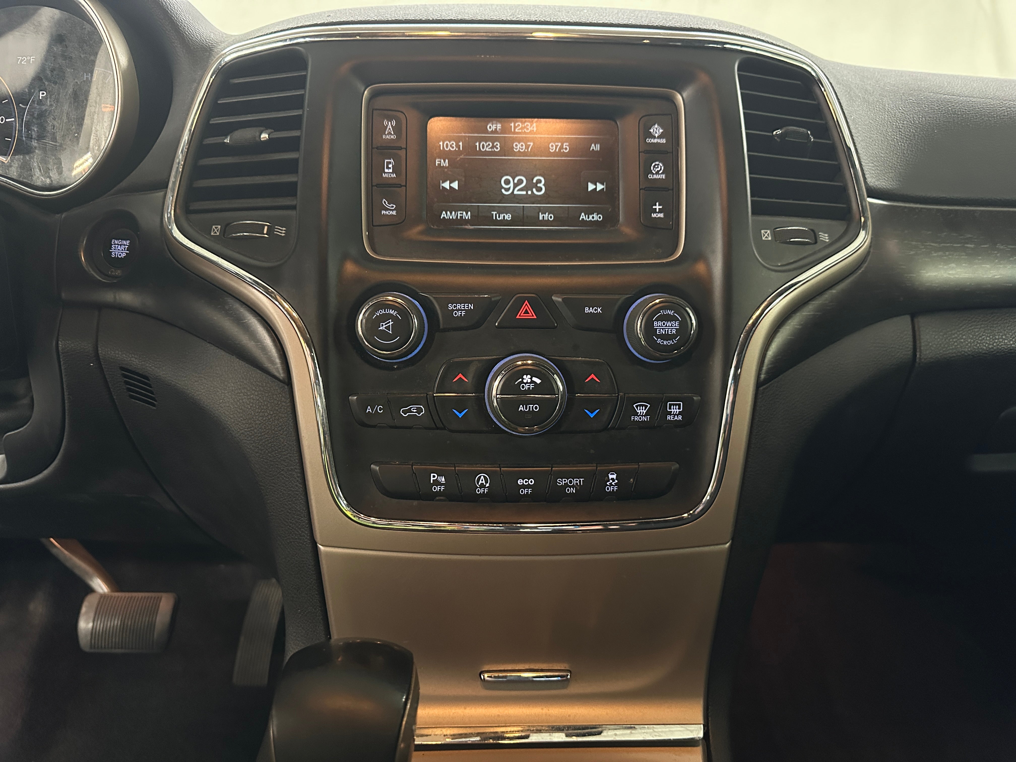 2017 Jeep Grand Cherokee Laredo 4