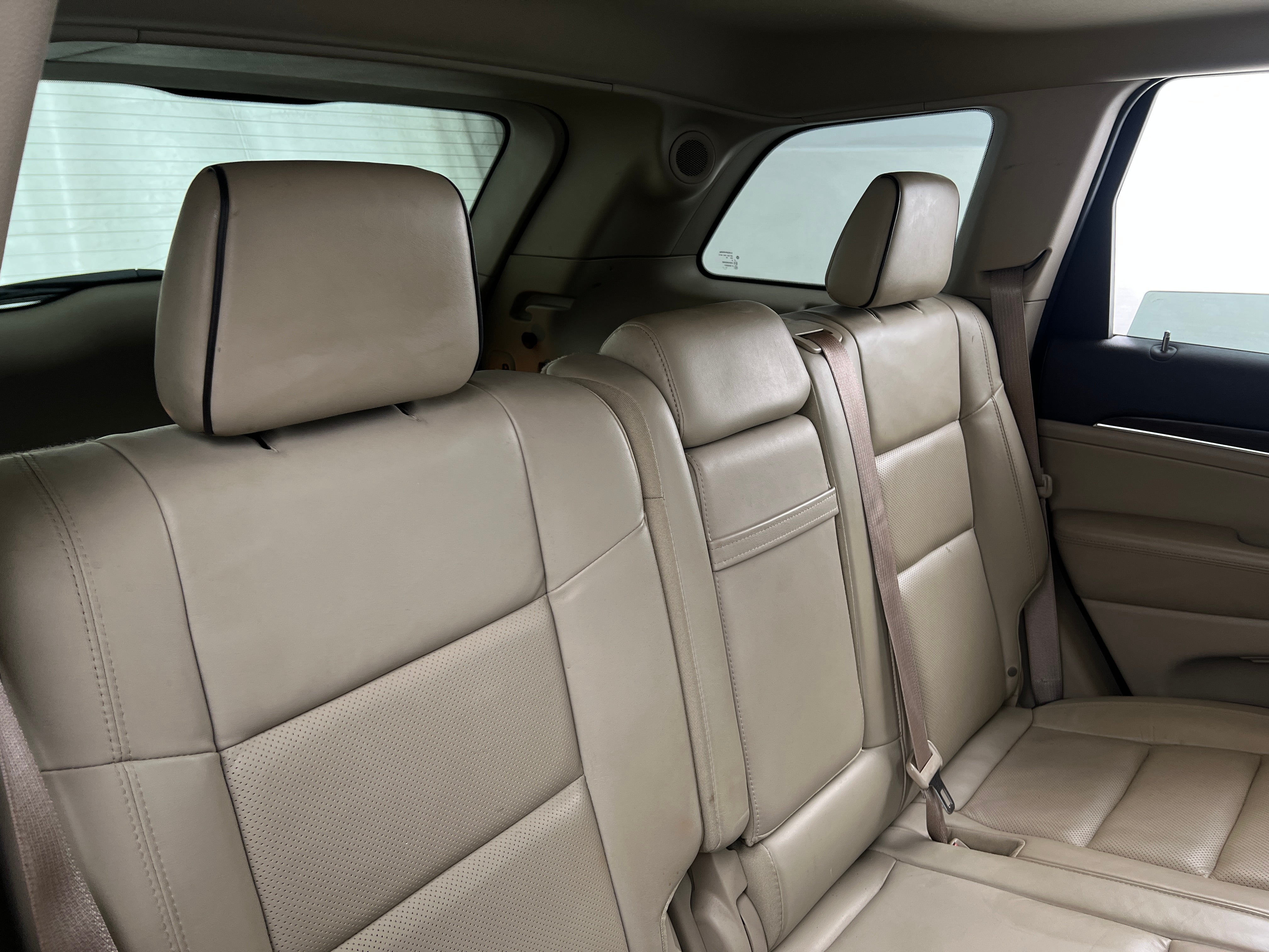 2017 Jeep Grand Cherokee Overland 5