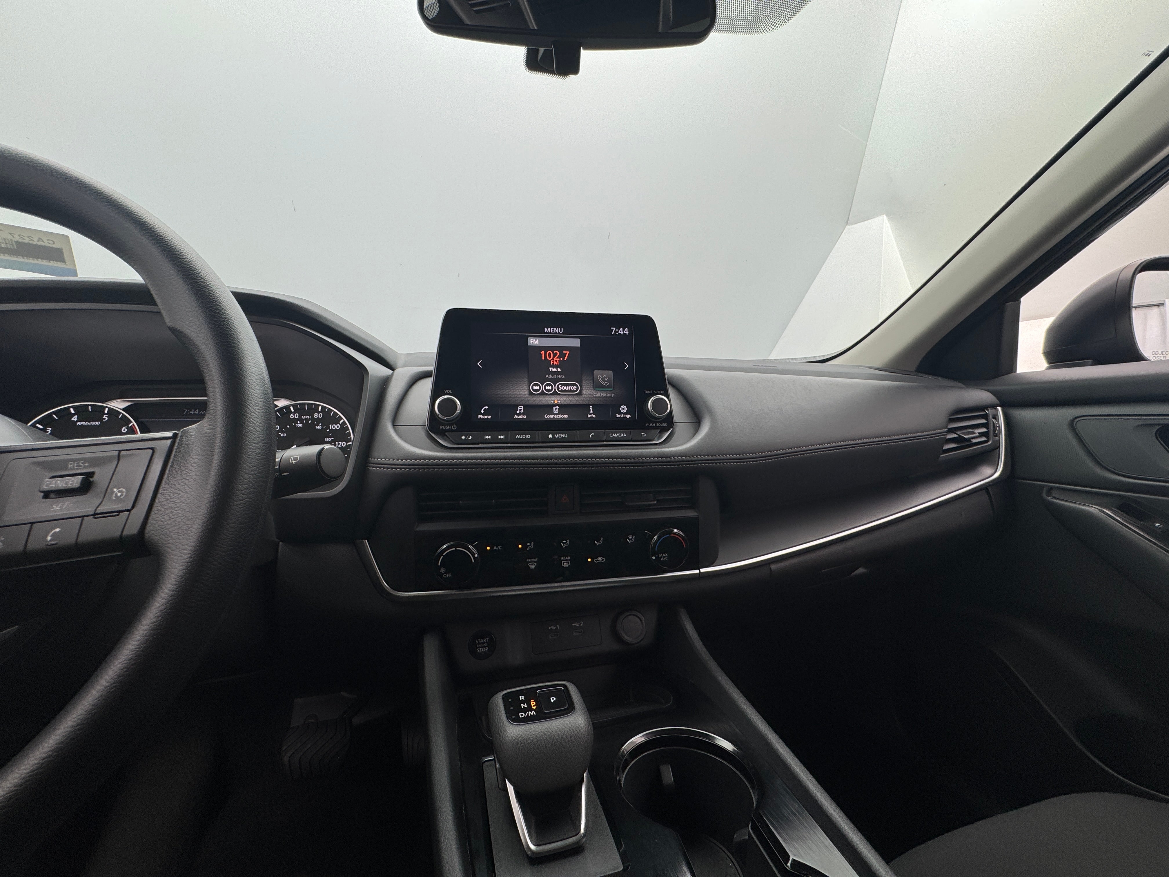 2024 Nissan Rogue S 4