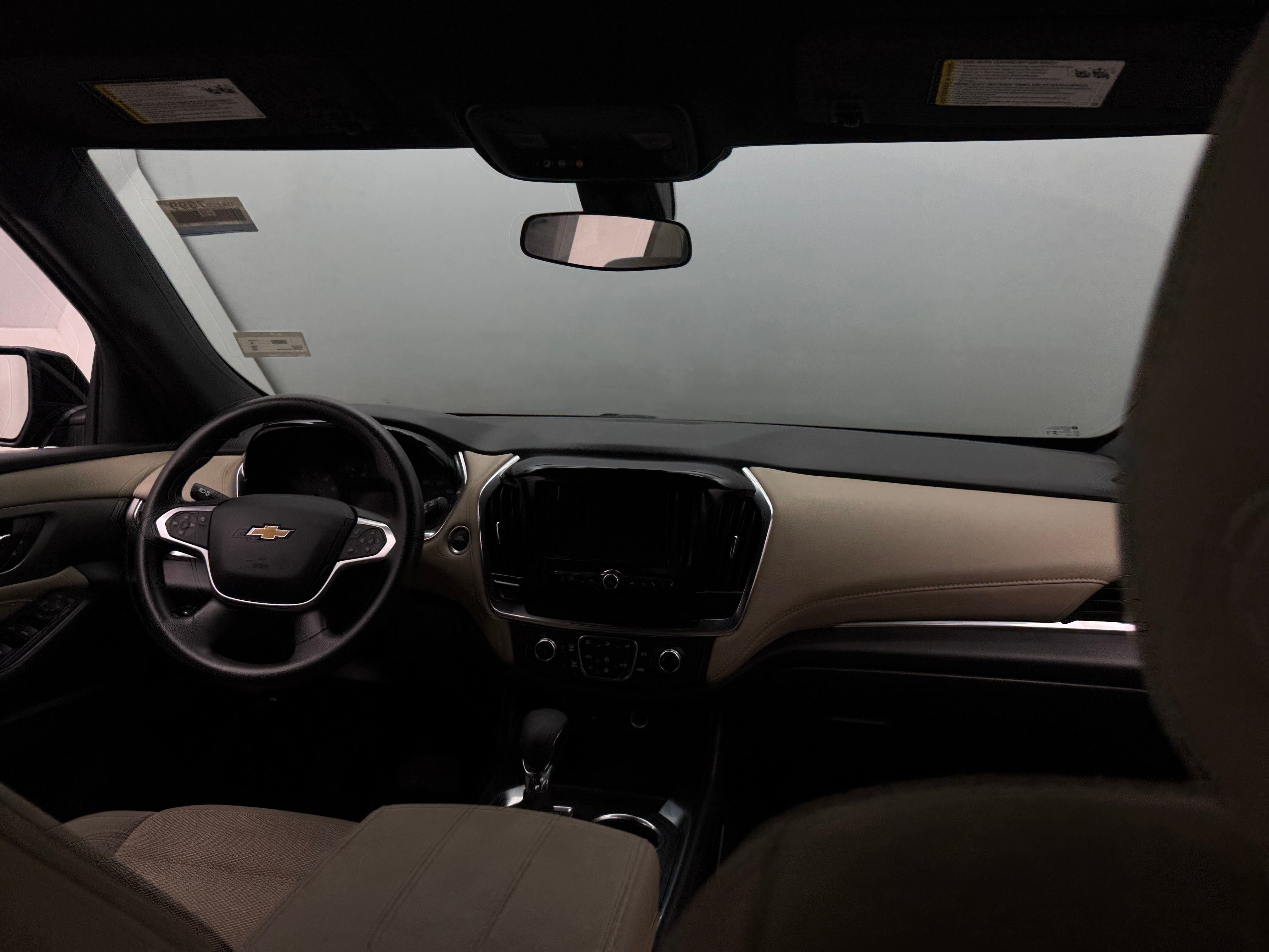 2023 Chevrolet Traverse LS 3
