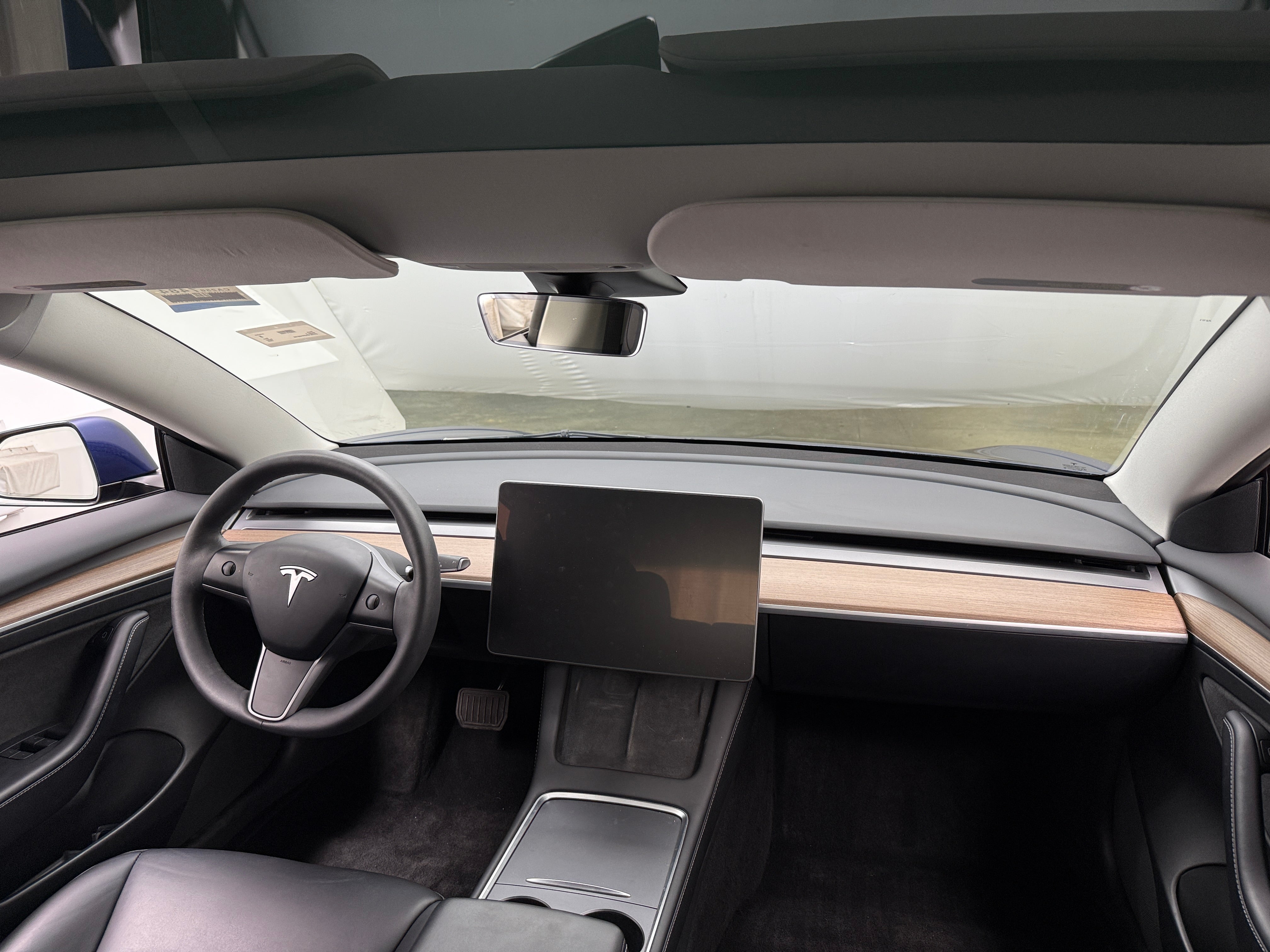 2023 Tesla Model 3 Standard Range 2