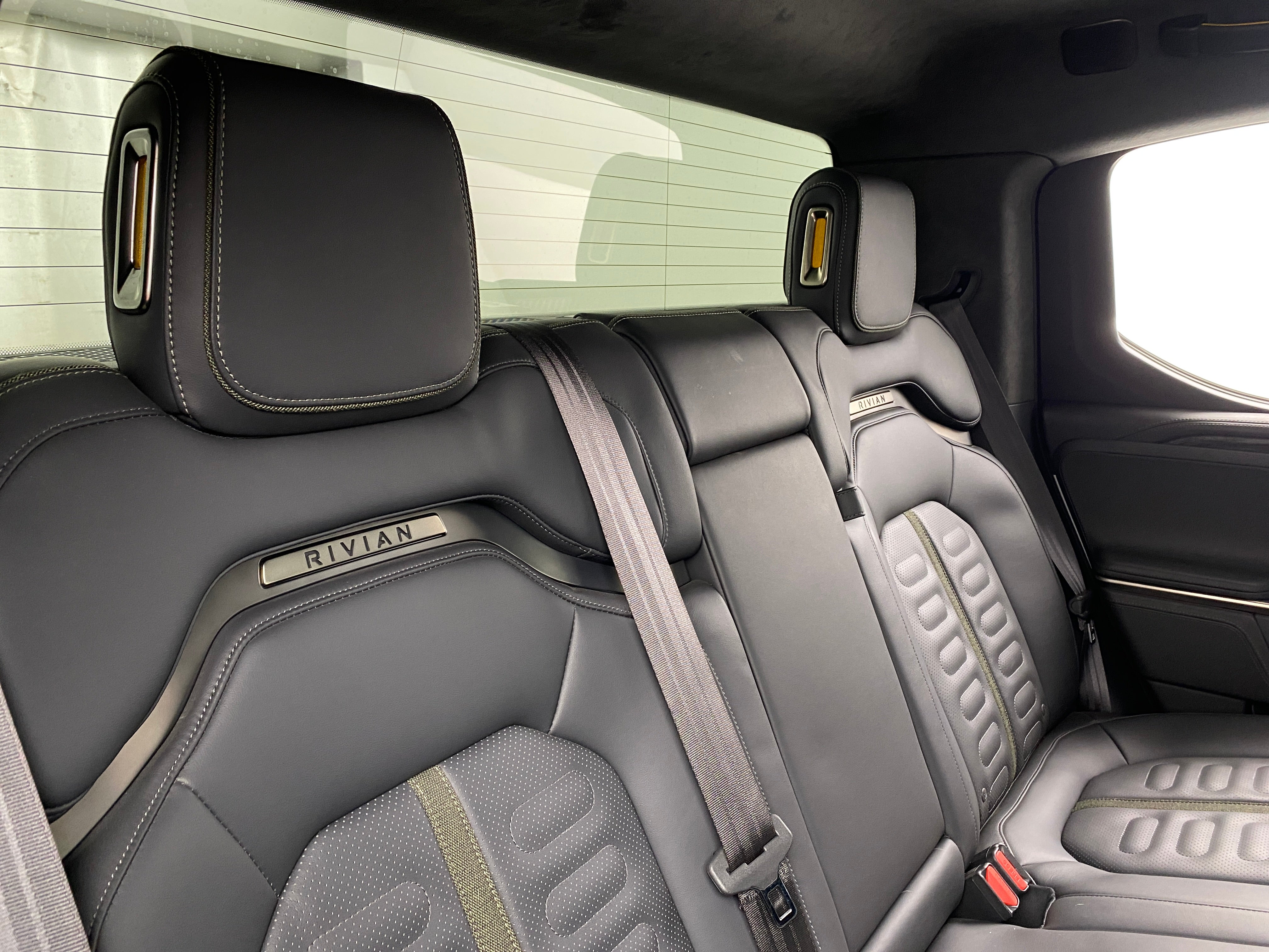 2022 Rivian R1T Launch Edition 5
