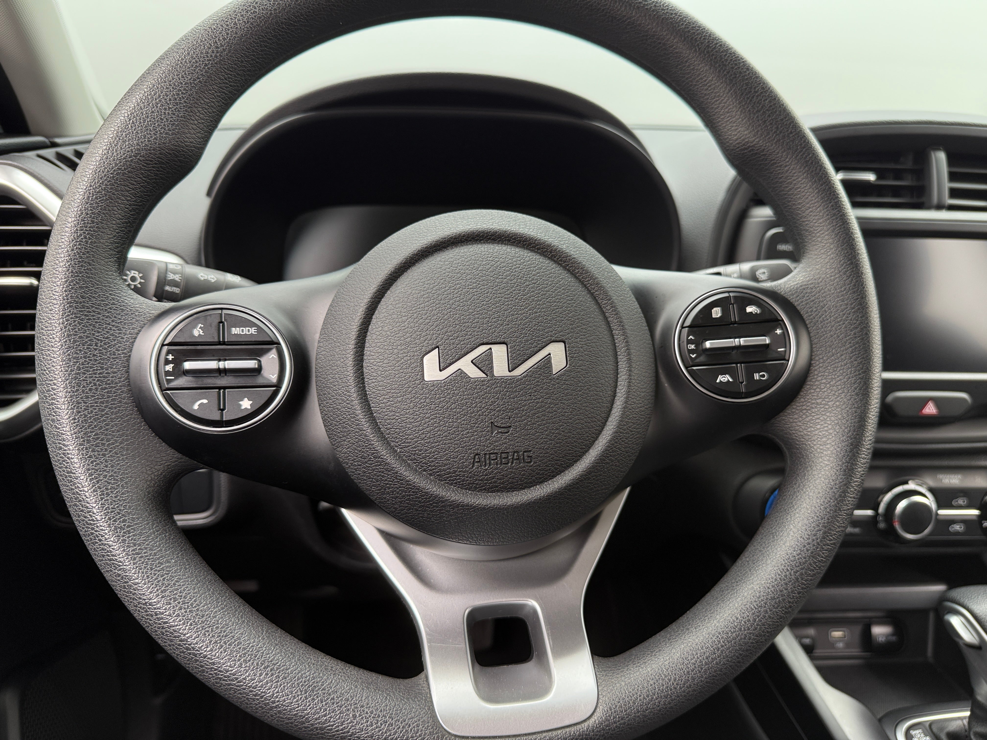 2024 Kia Soul LX 5