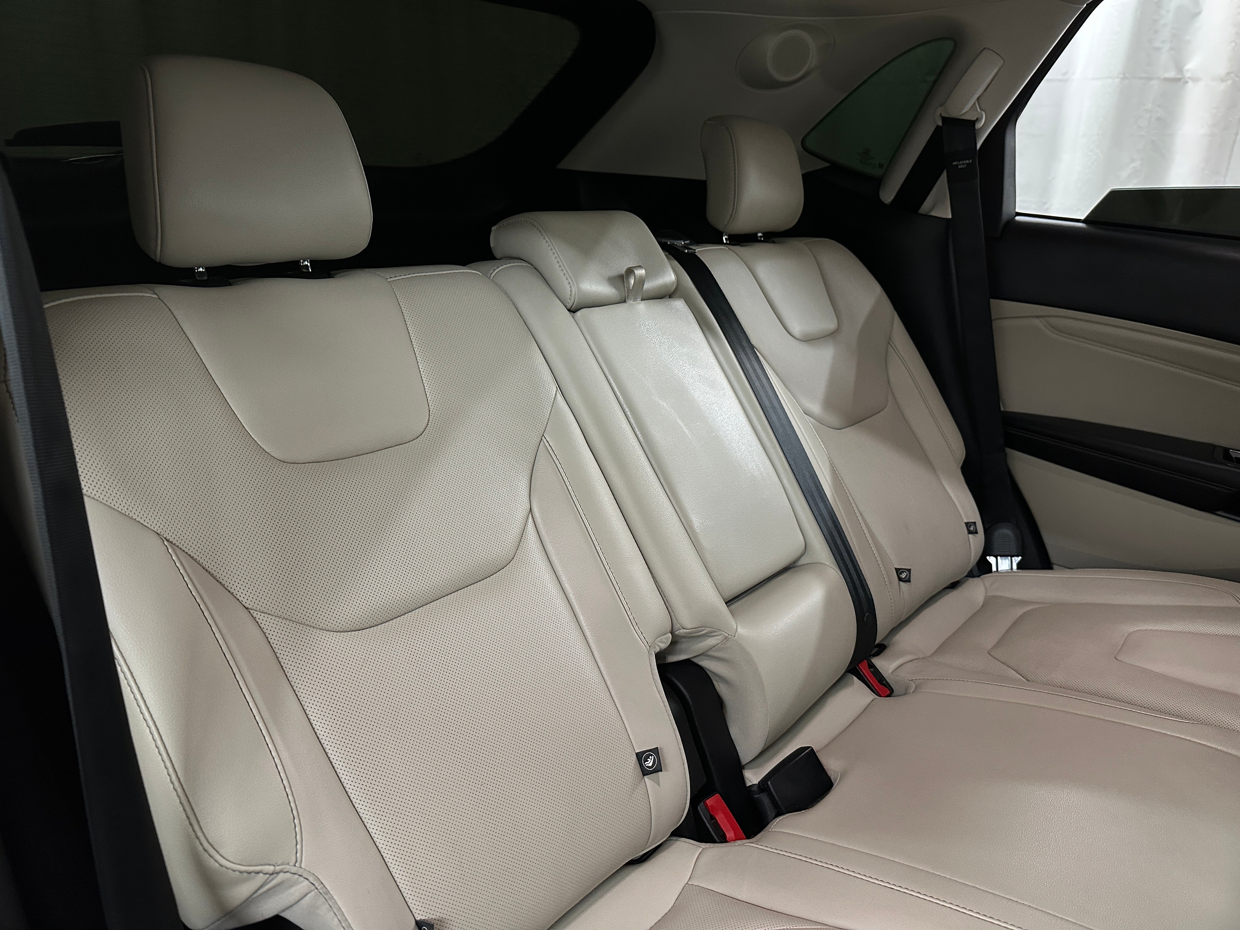 2017 Ford Edge Titanium 5