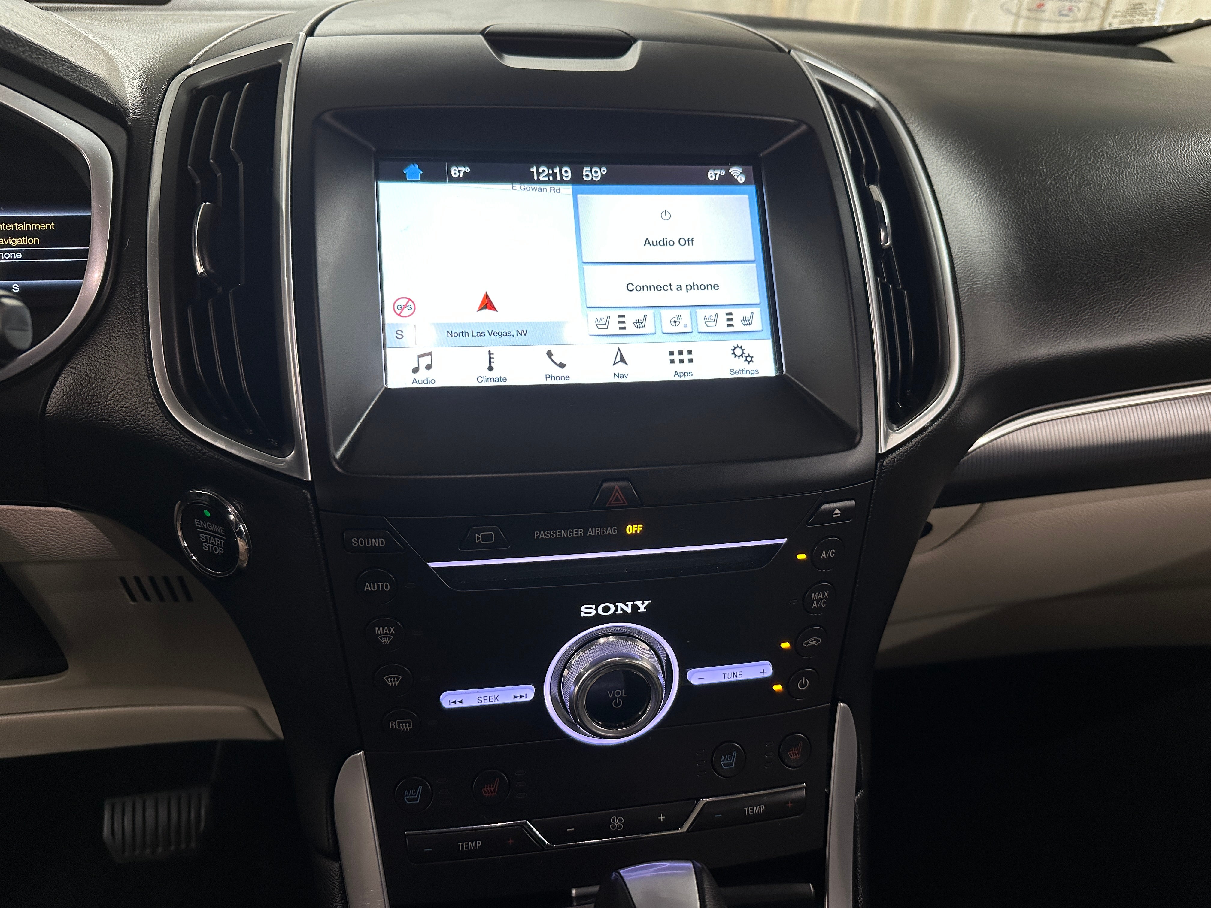 2017 Ford Edge Titanium 3