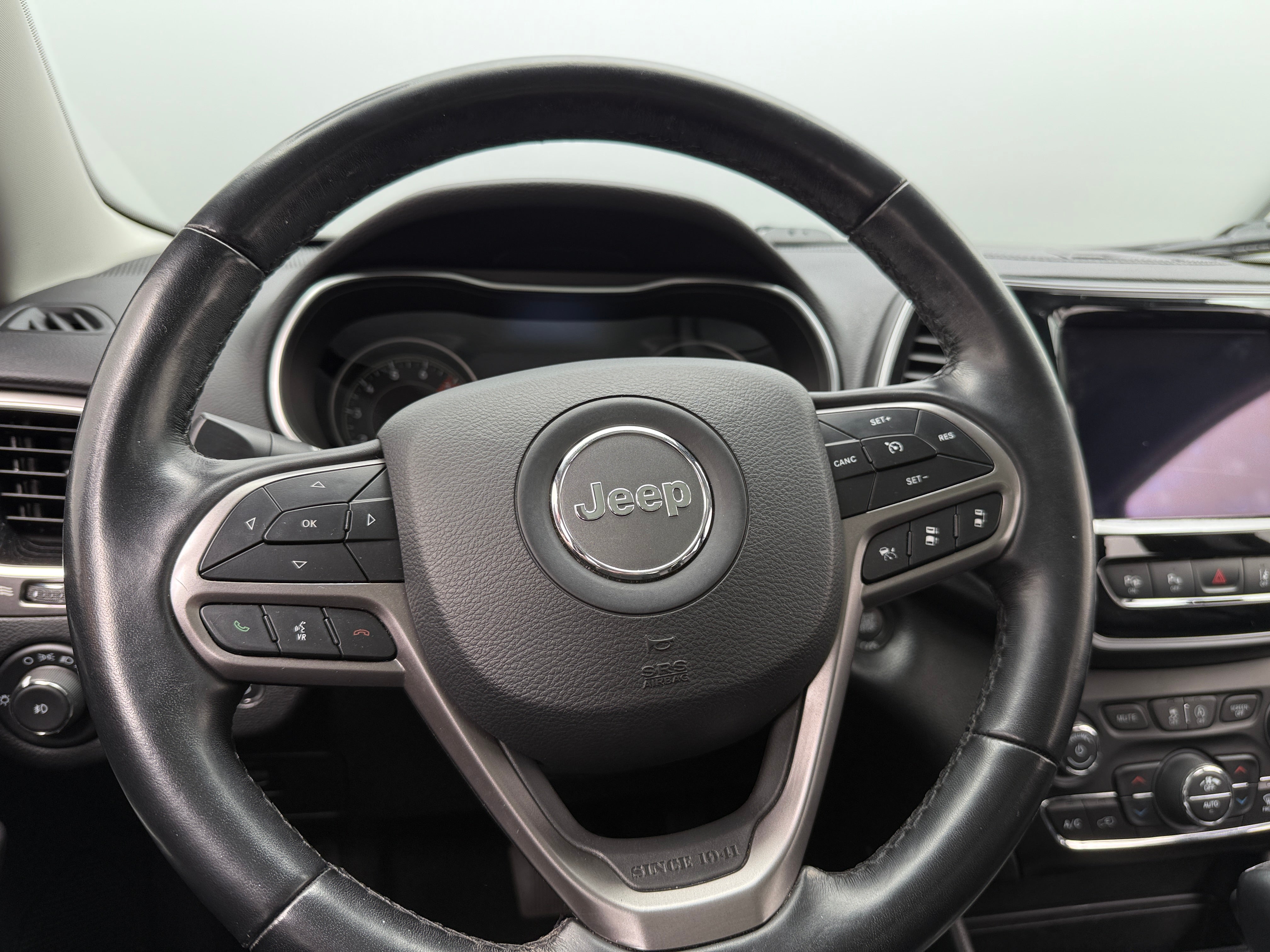 2021 Jeep Cherokee Limited Edition 4