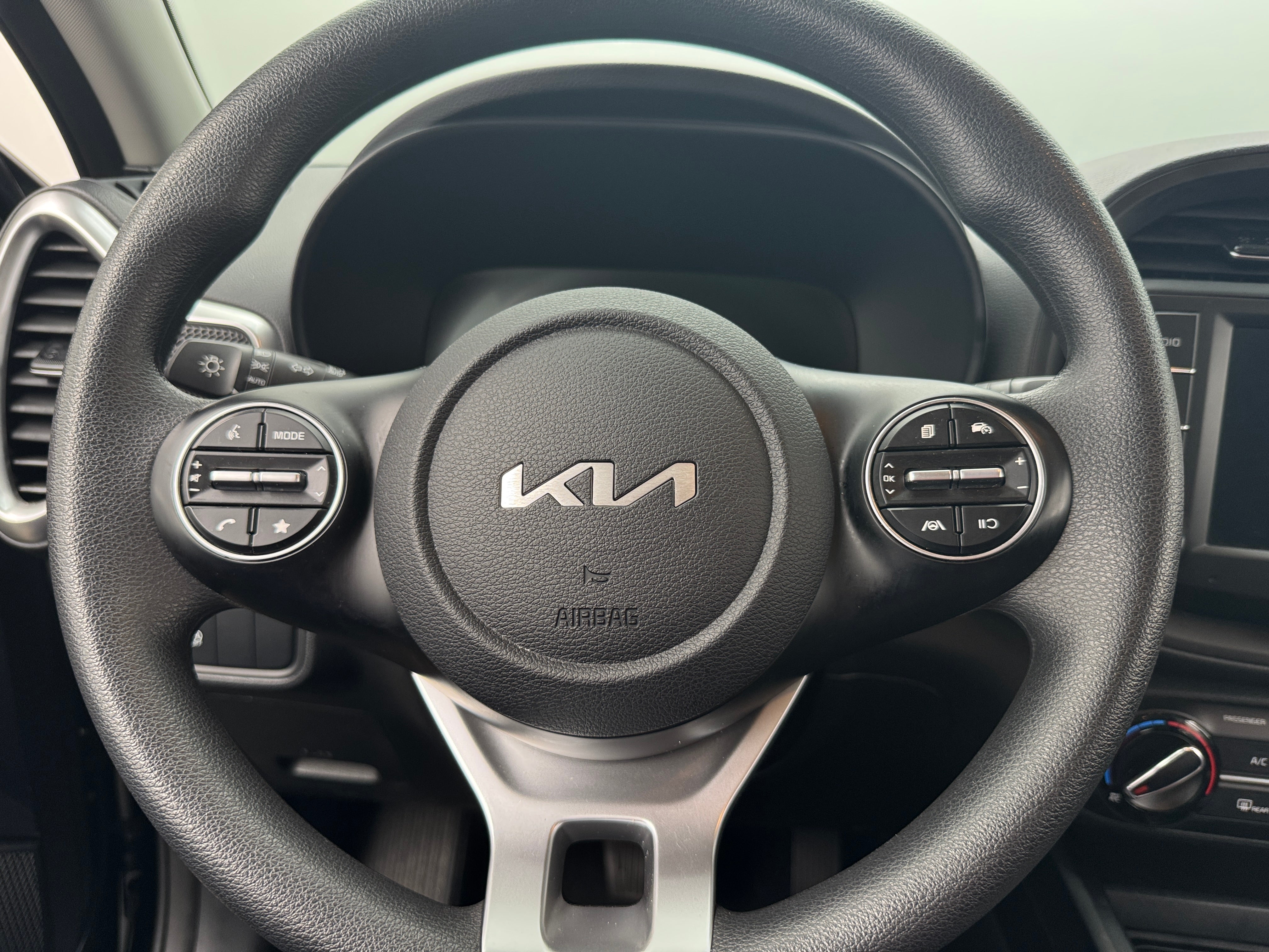 2024 Kia Soul LX 5