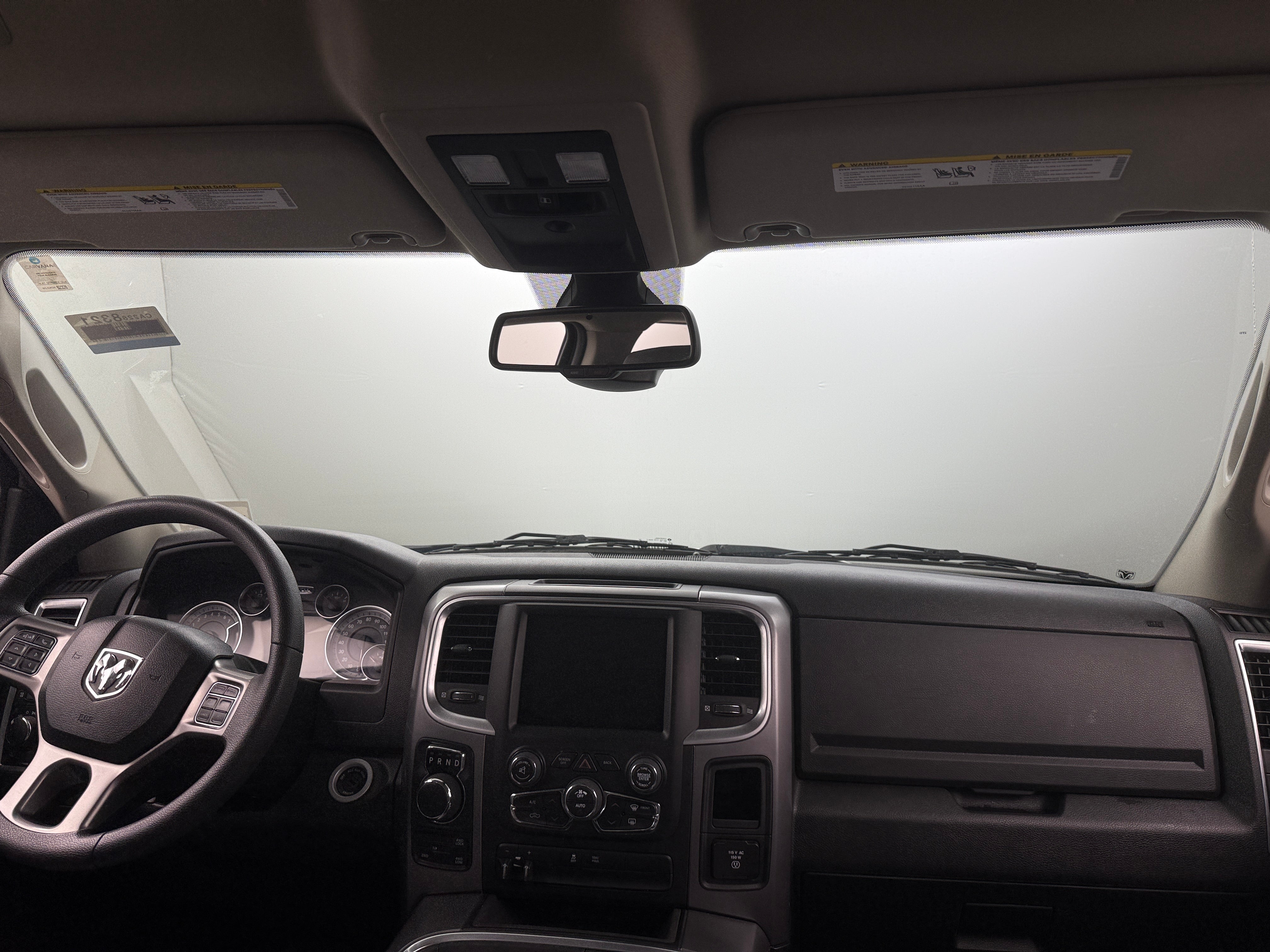 2023 RAM 1500 Classic SLT 3