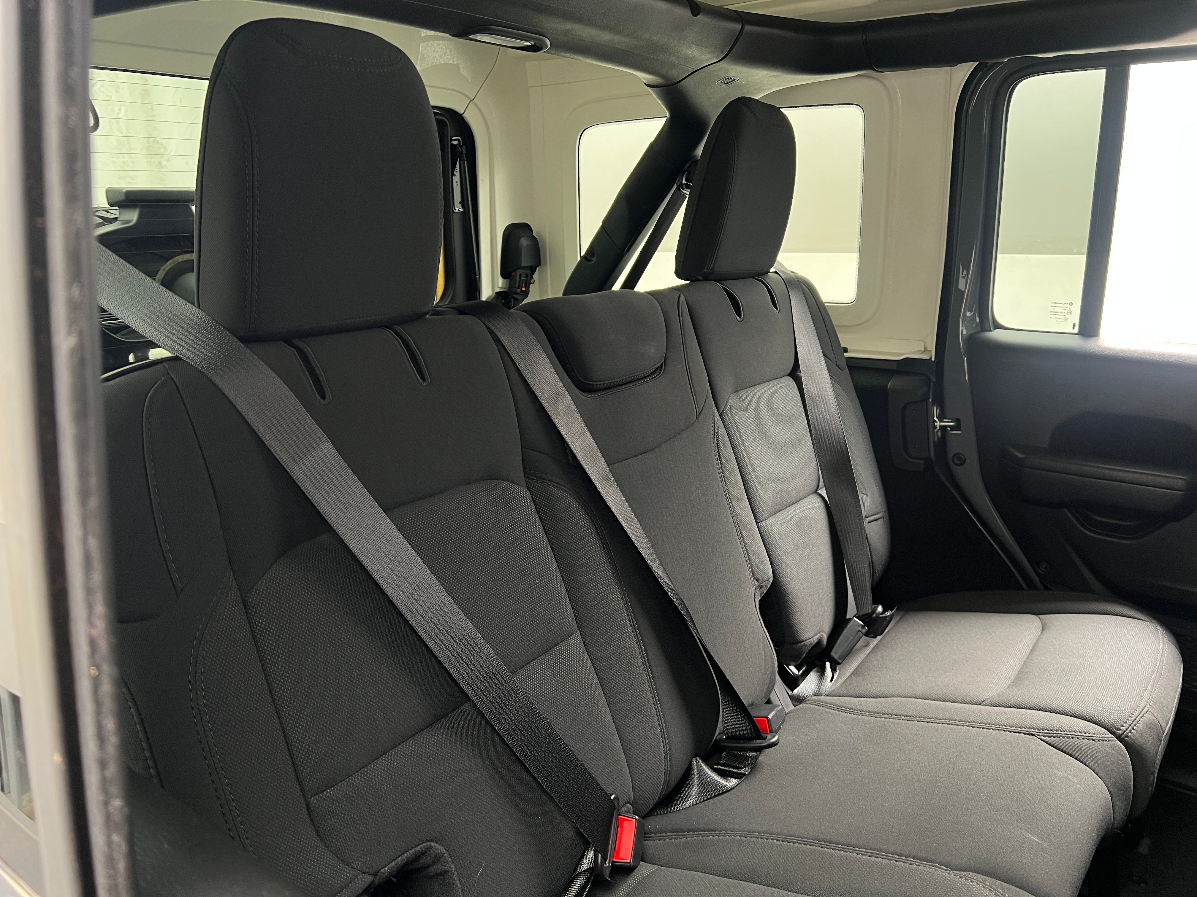 2023 Jeep Wrangler Unlimited High Tide 6