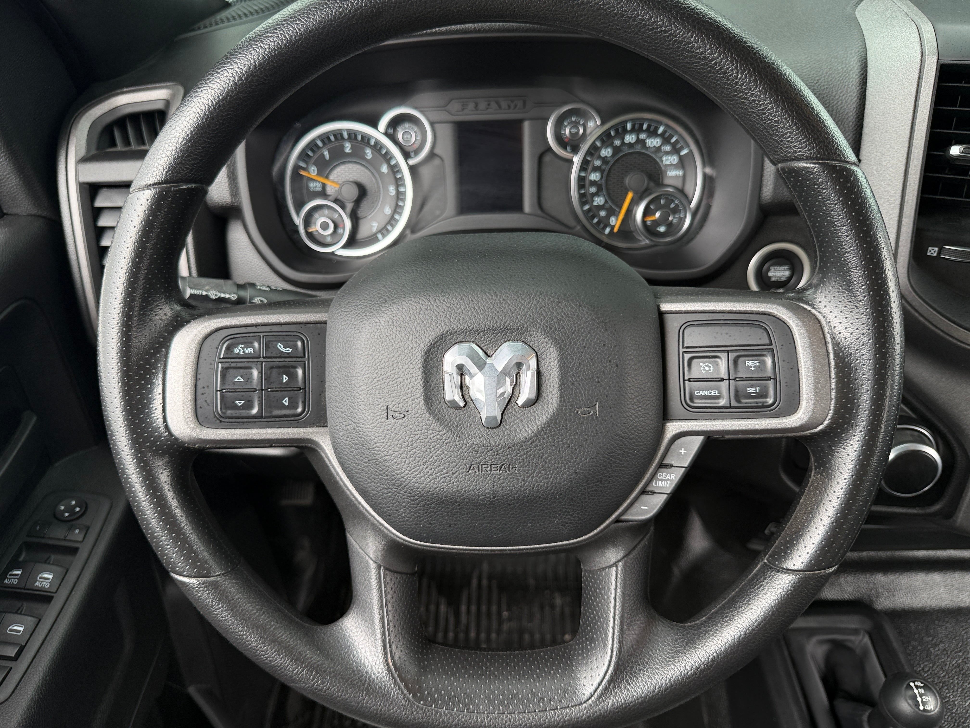 2022 RAM 2500 Tradesman 5