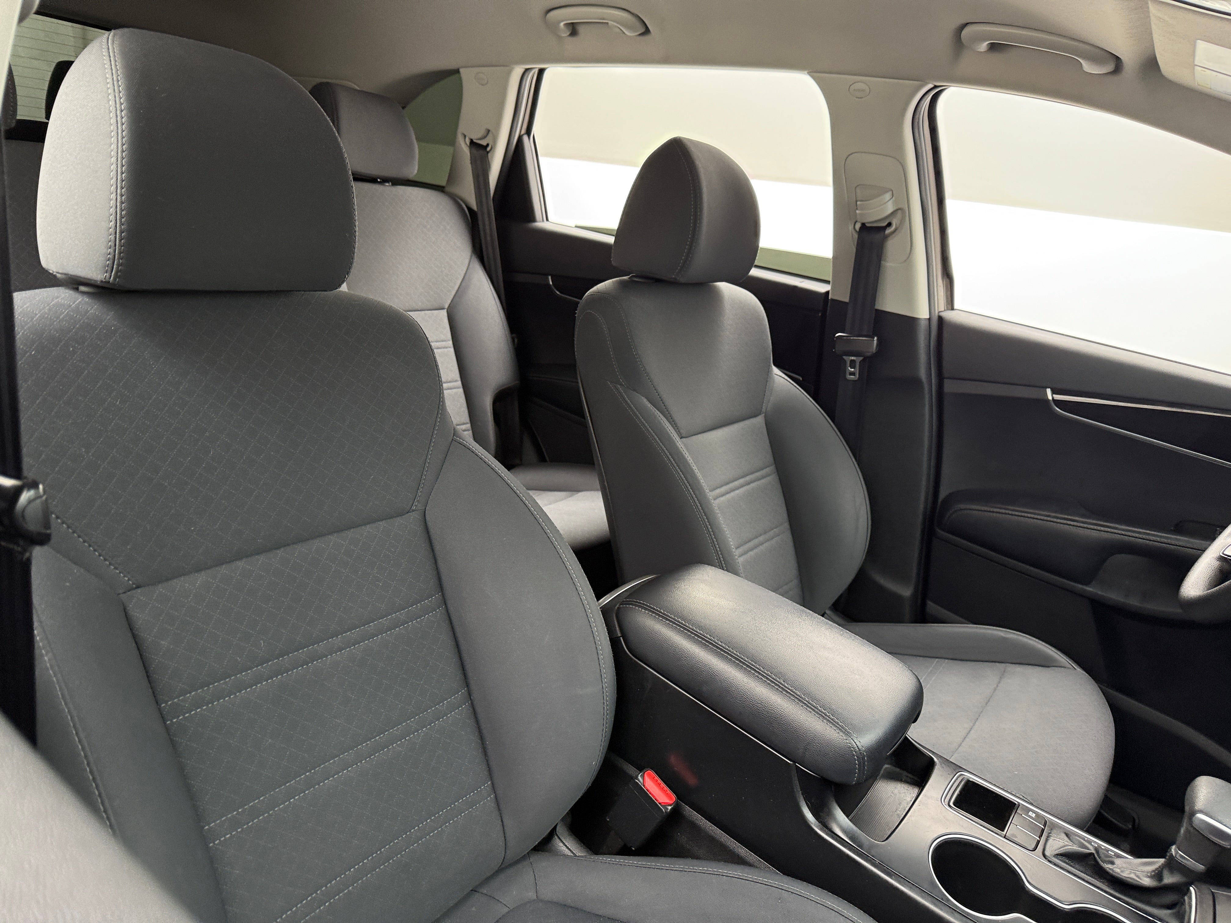 2019 Kia Sorento LX 2