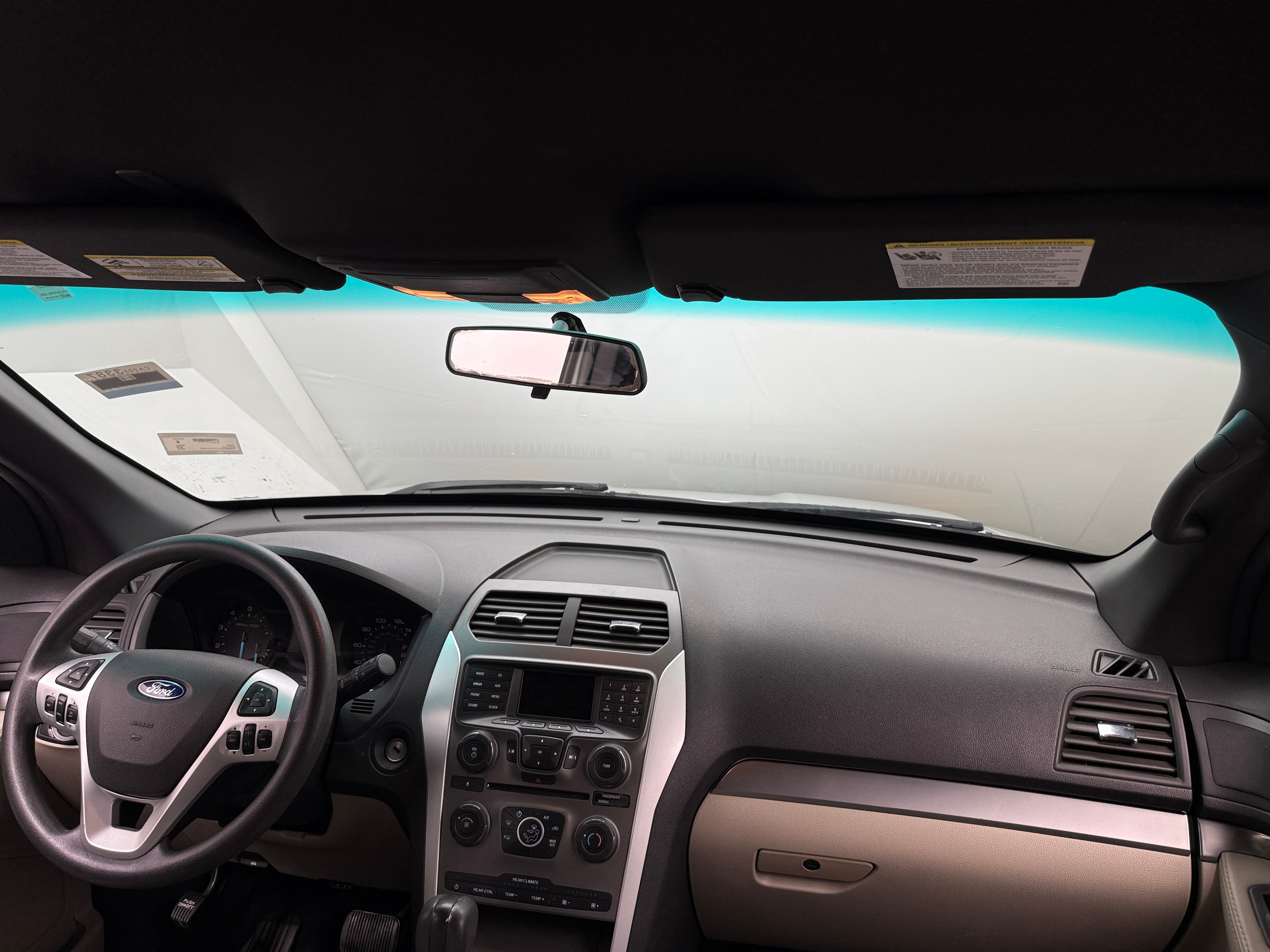 2012 Ford Explorer Base 3