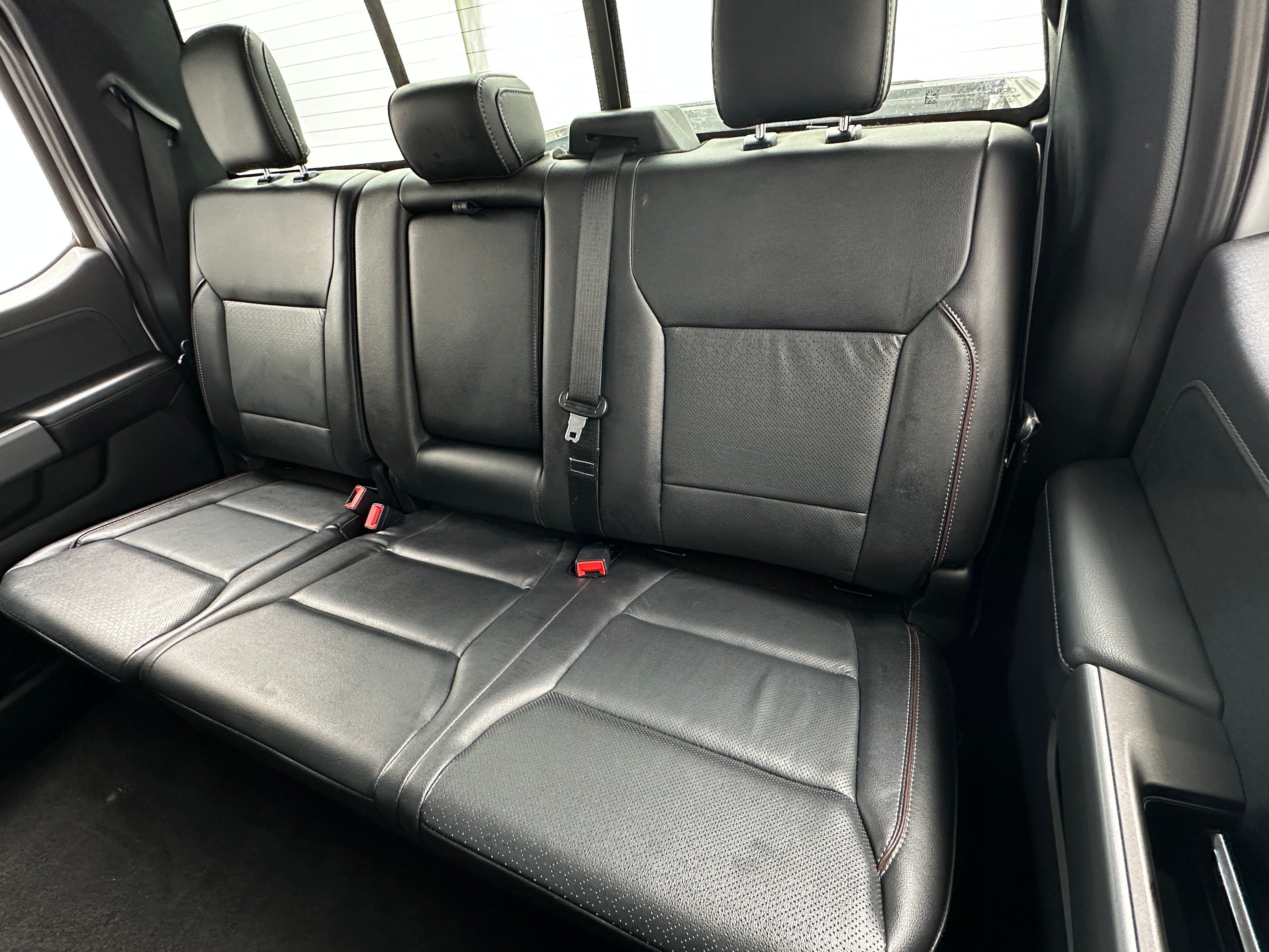 2022 Ford Econoline E-150 5