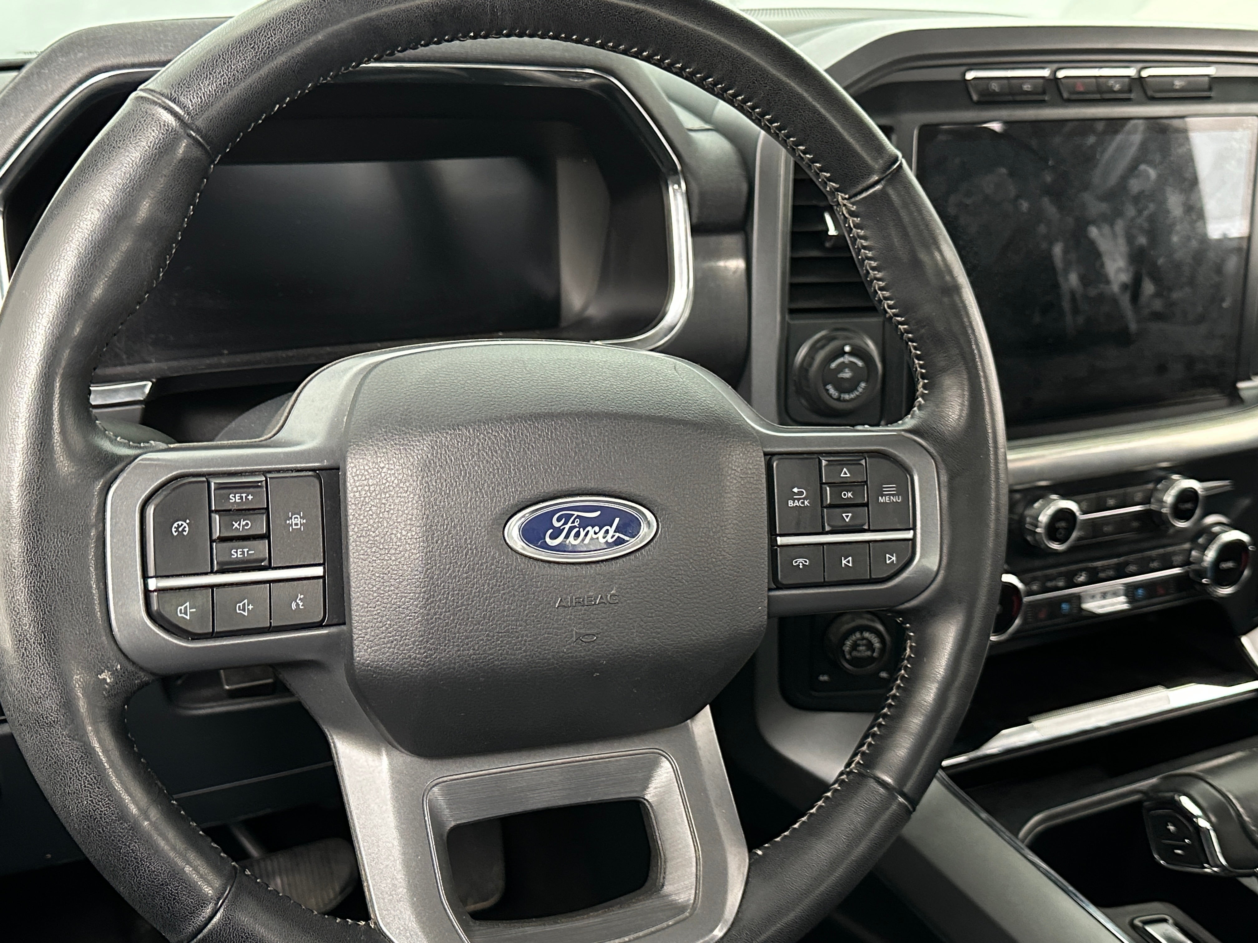 2022 Ford Econoline E-150 4