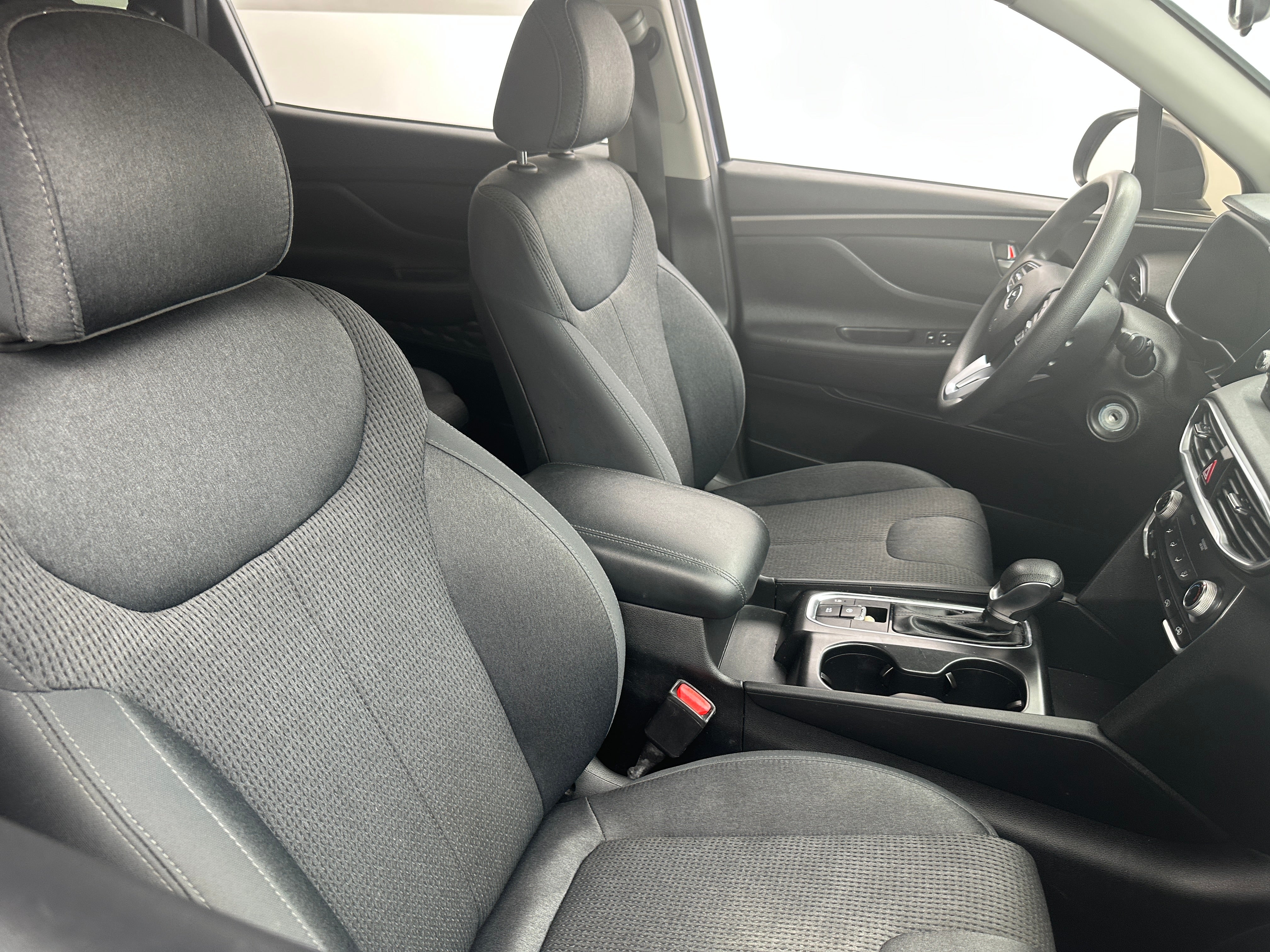 2020 Hyundai Santa Fe SE 2