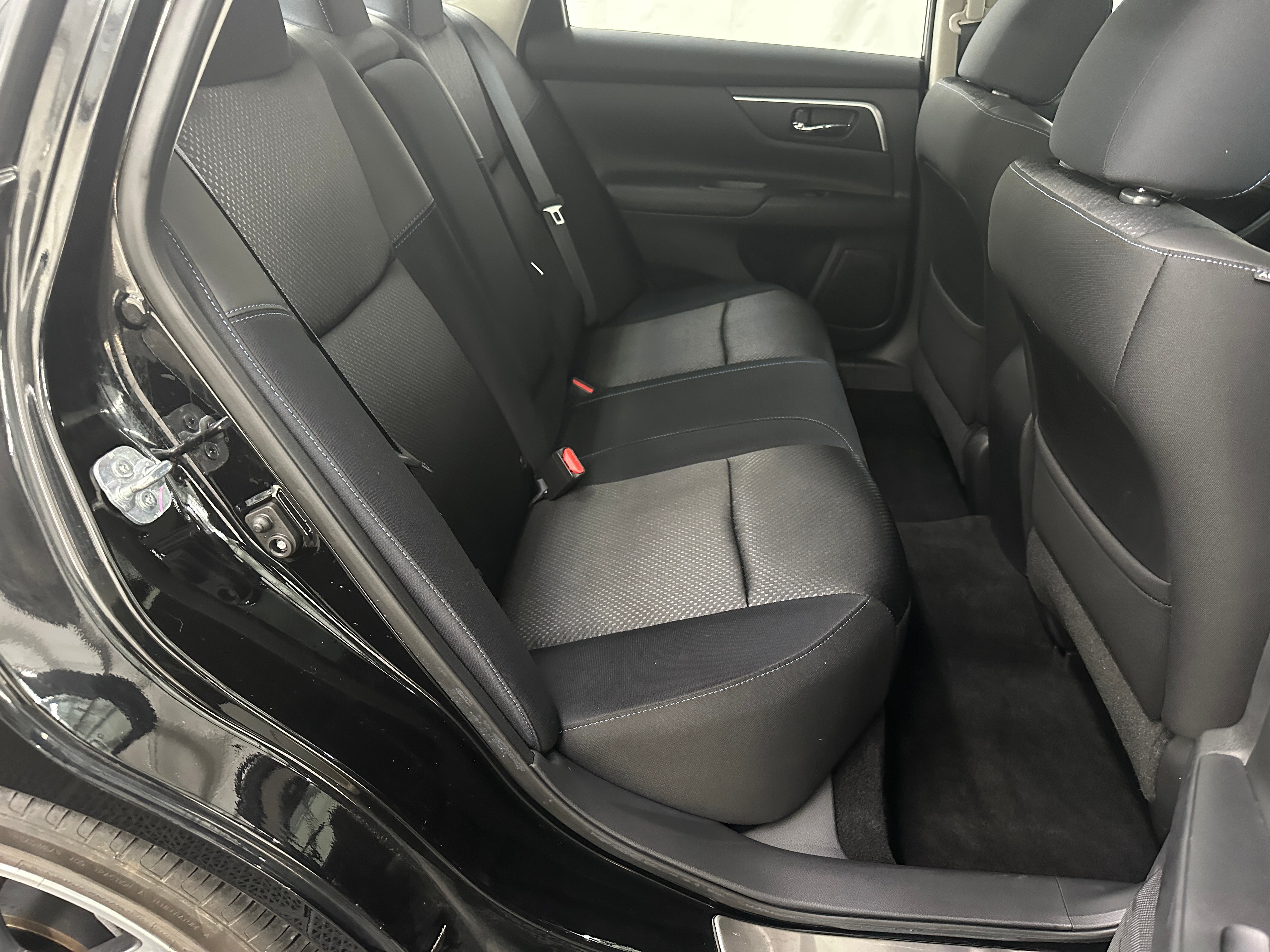2016 Nissan Altima SR 6