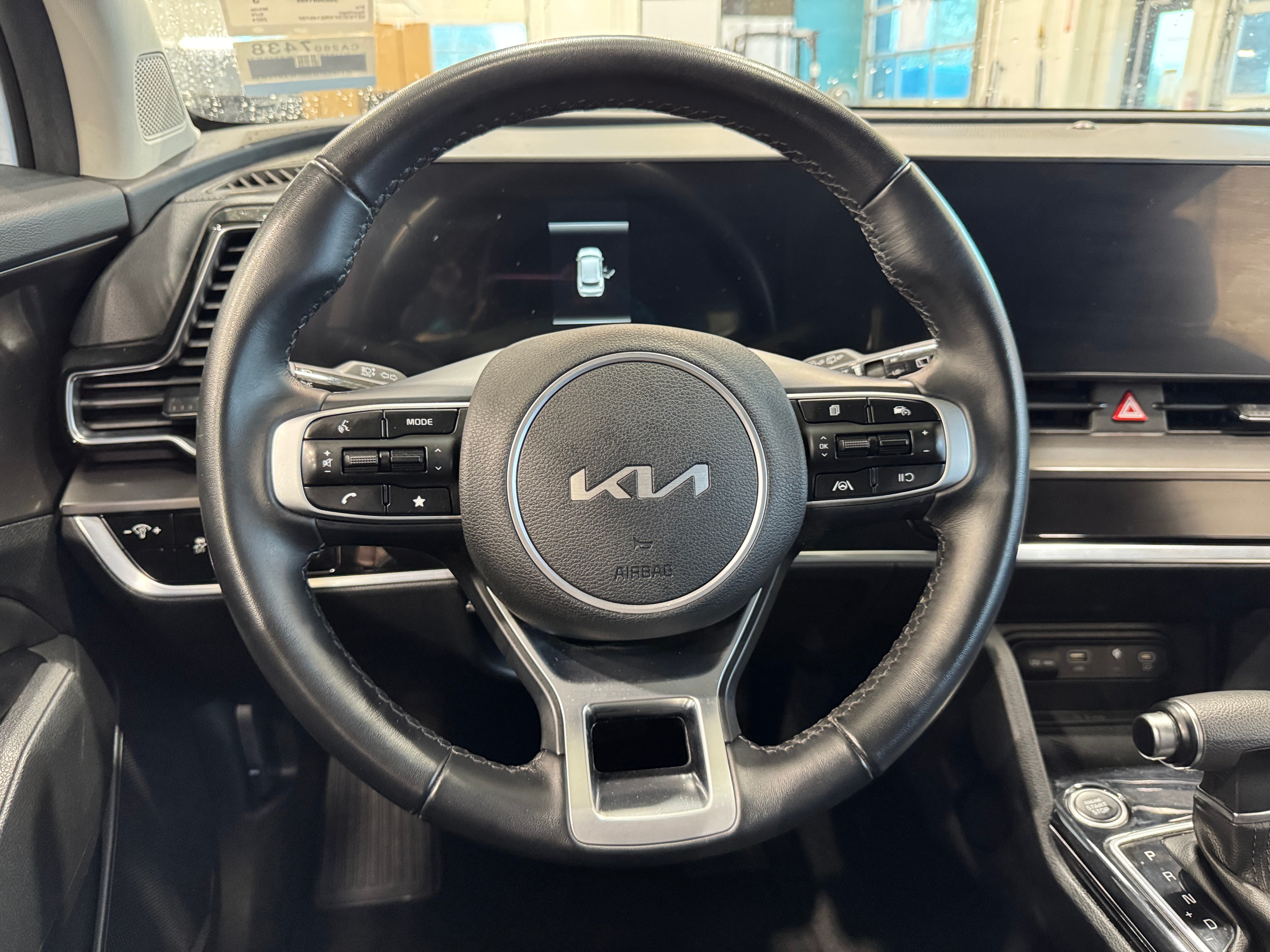 2024 Kia Sportage EX 4