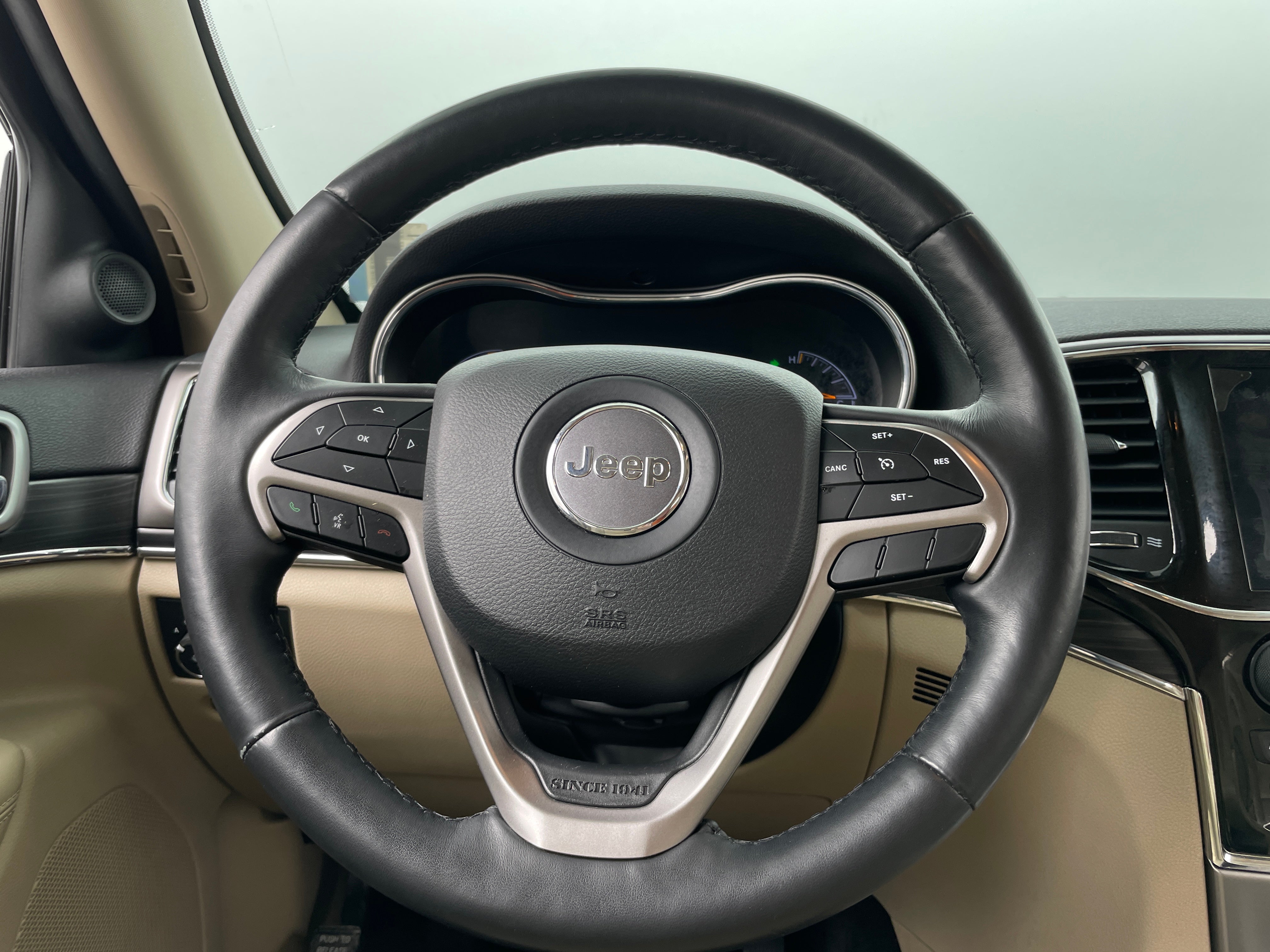 2019 Jeep Grand Cherokee Limited Edition 4