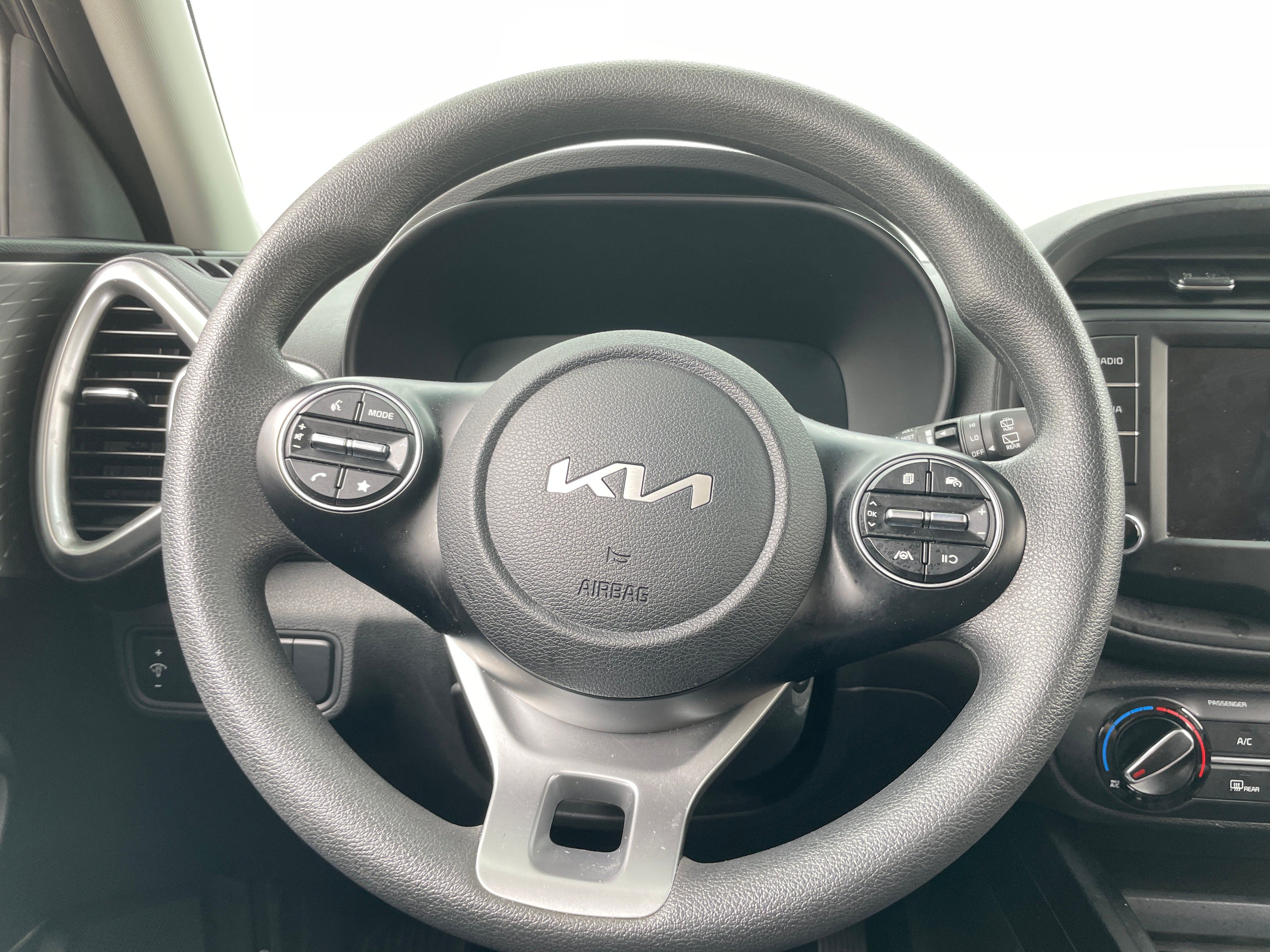 2024 Kia Soul LX 5