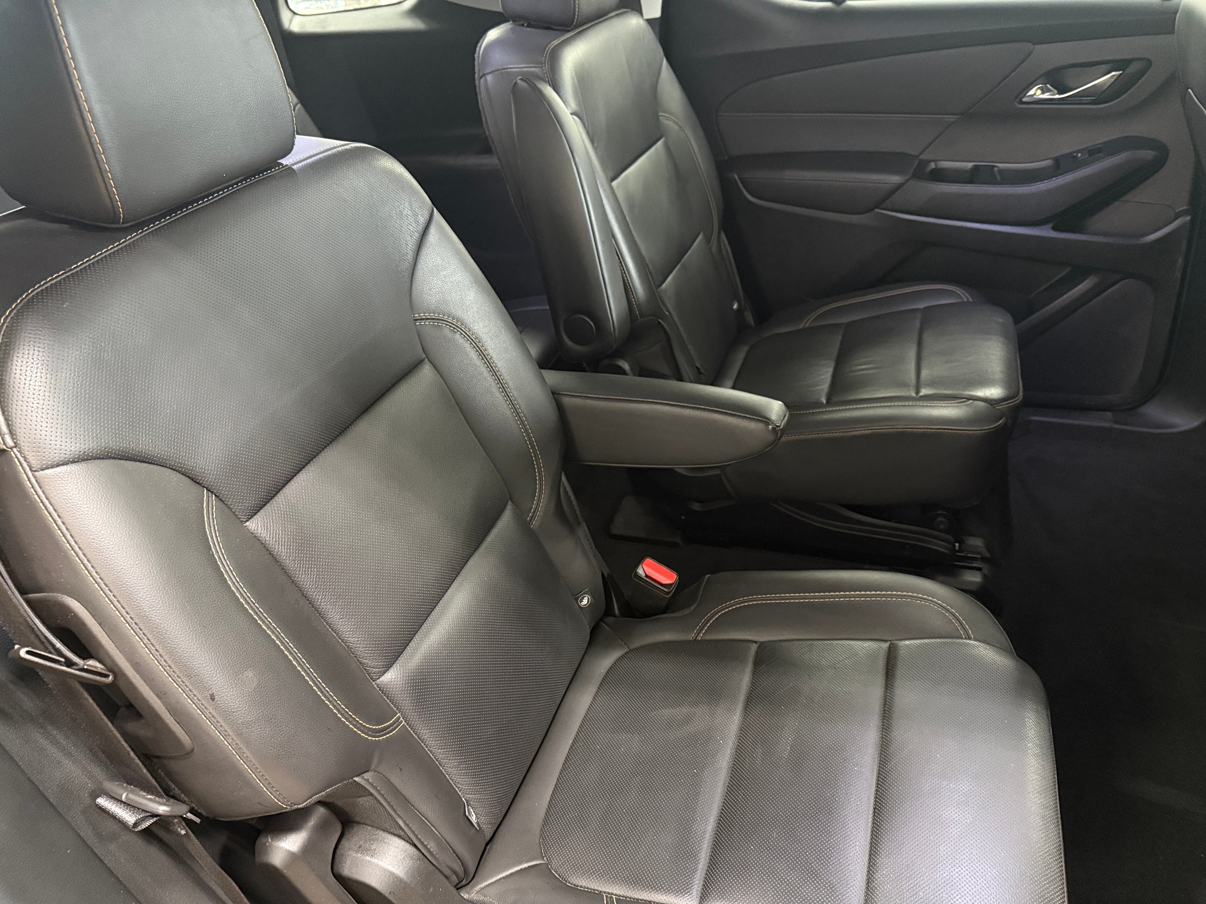 2020 Chevrolet Traverse Premier 5