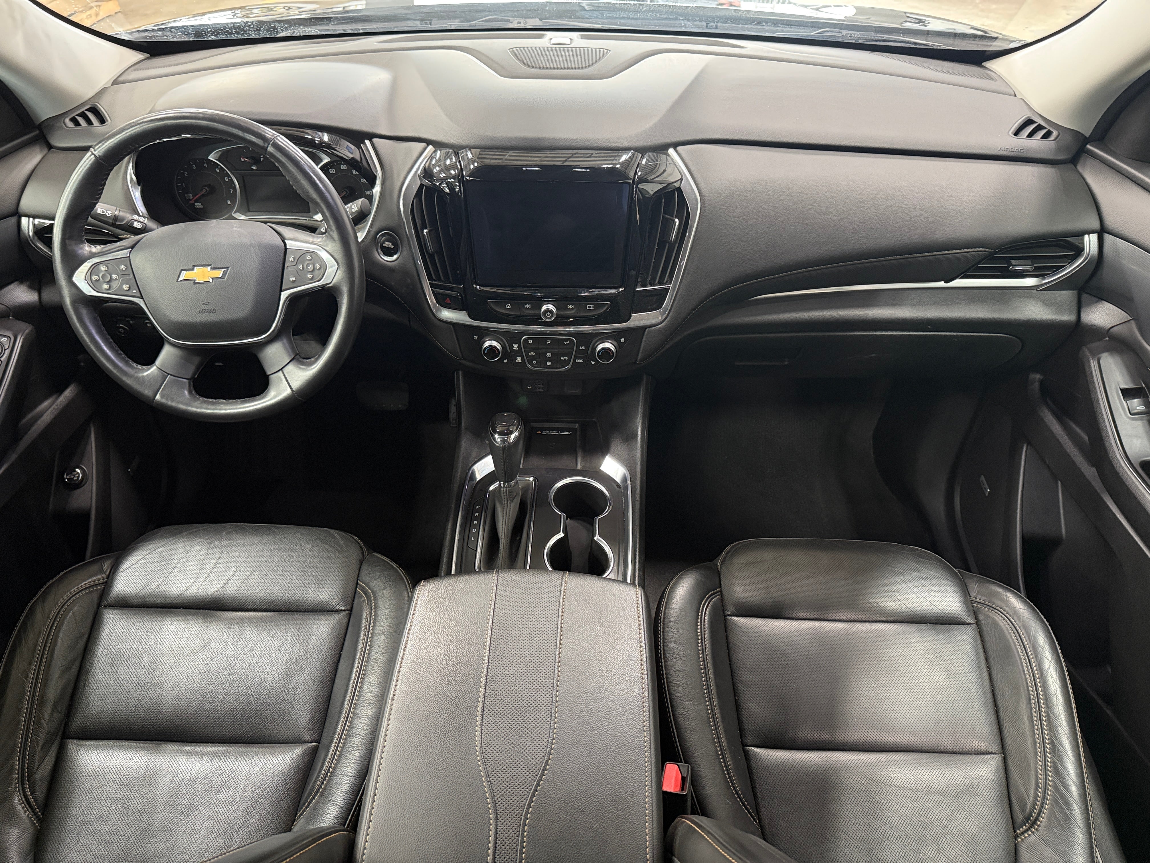2020 Chevrolet Traverse Premier 2
