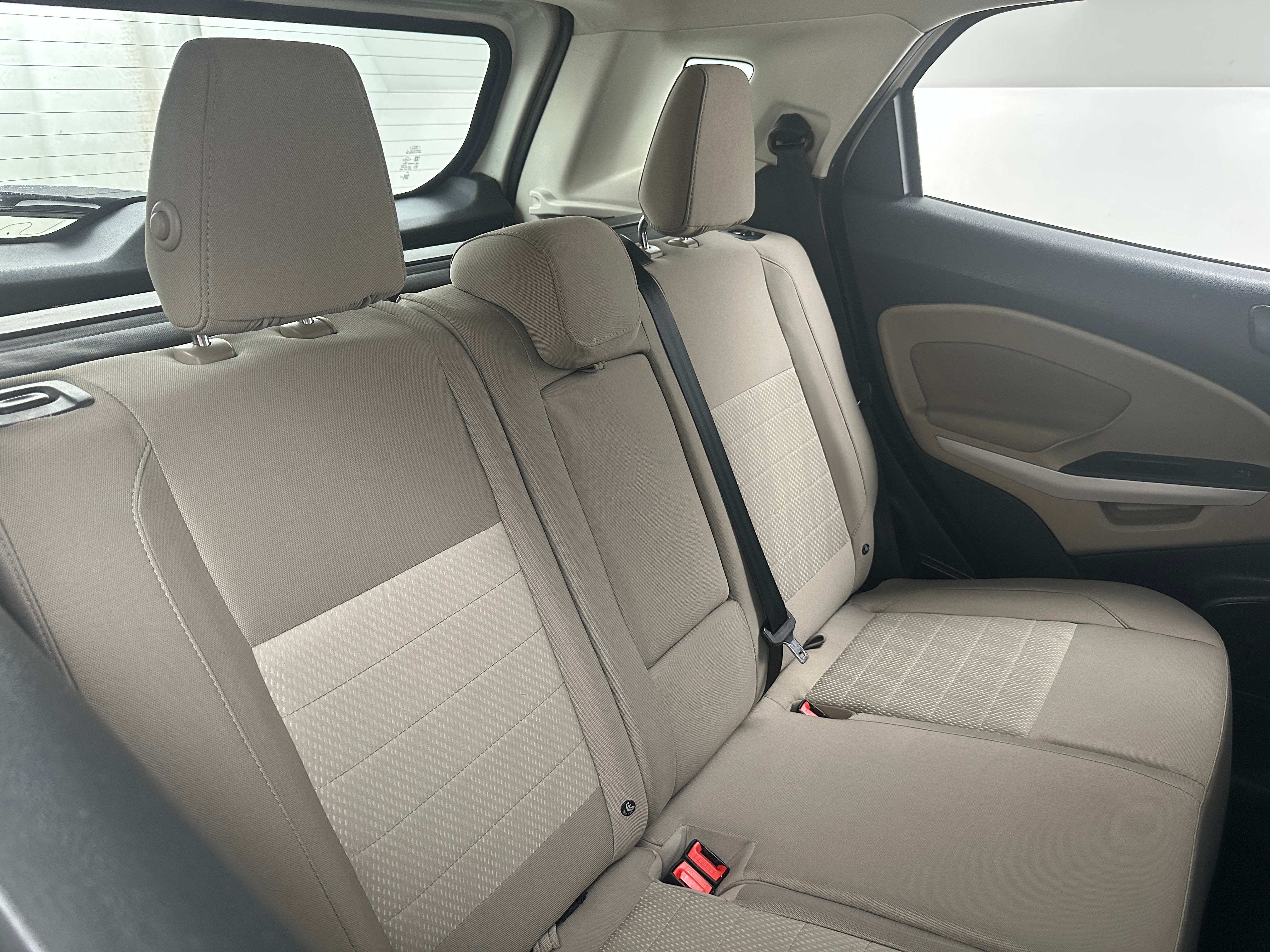 2018 Ford EcoSport S 6