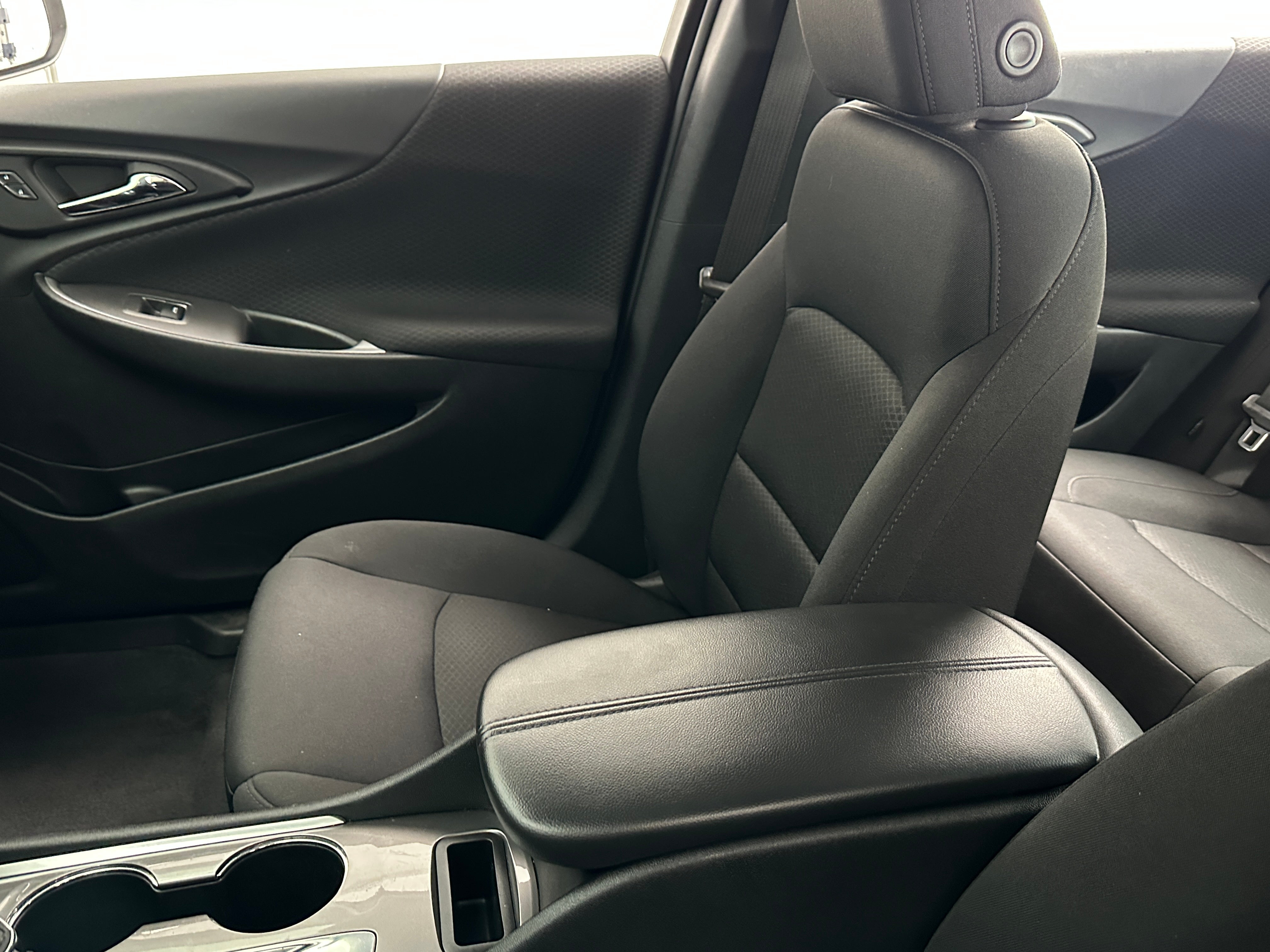 2024 Chevrolet Malibu LT 2