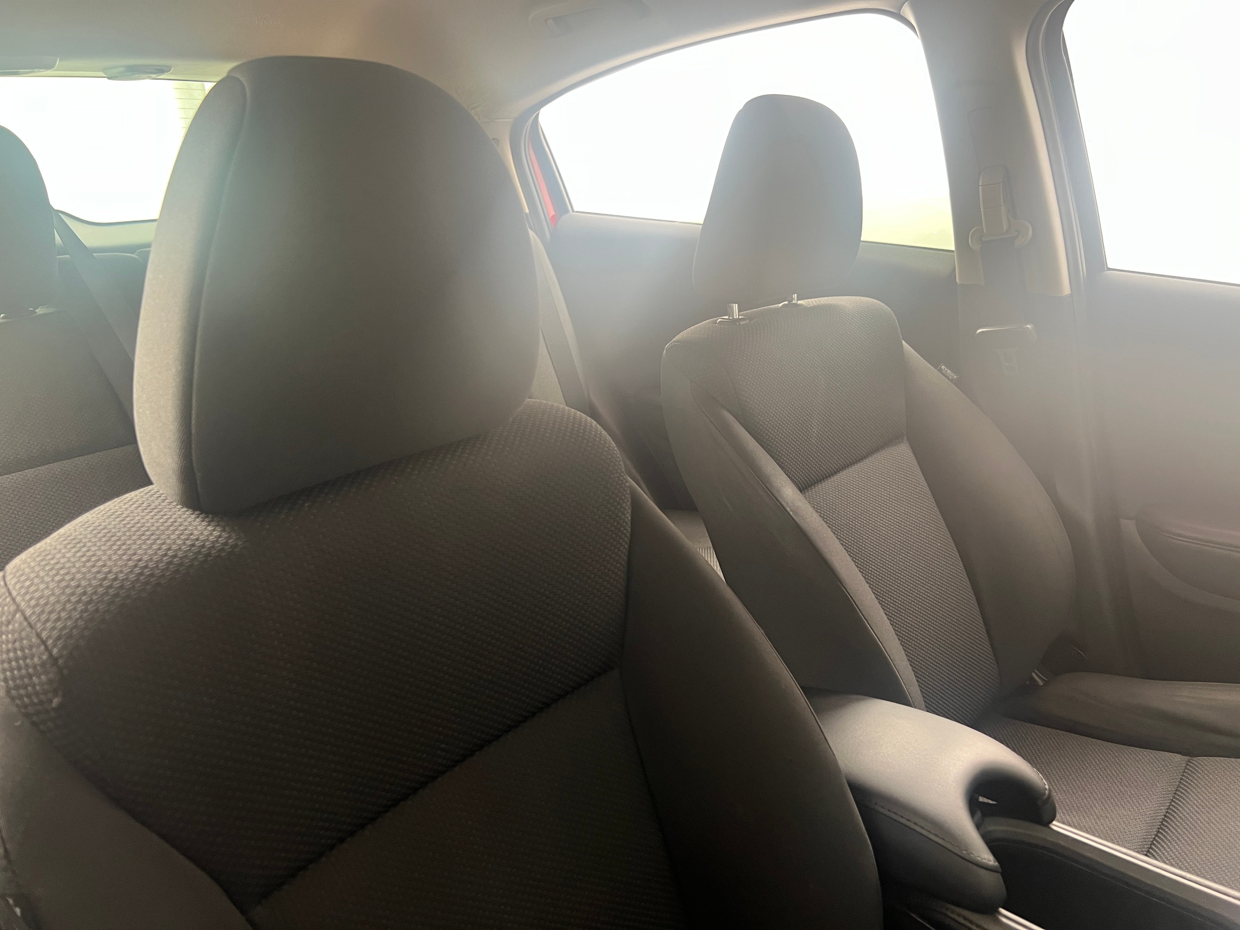 2017 Honda HR-V LX 2