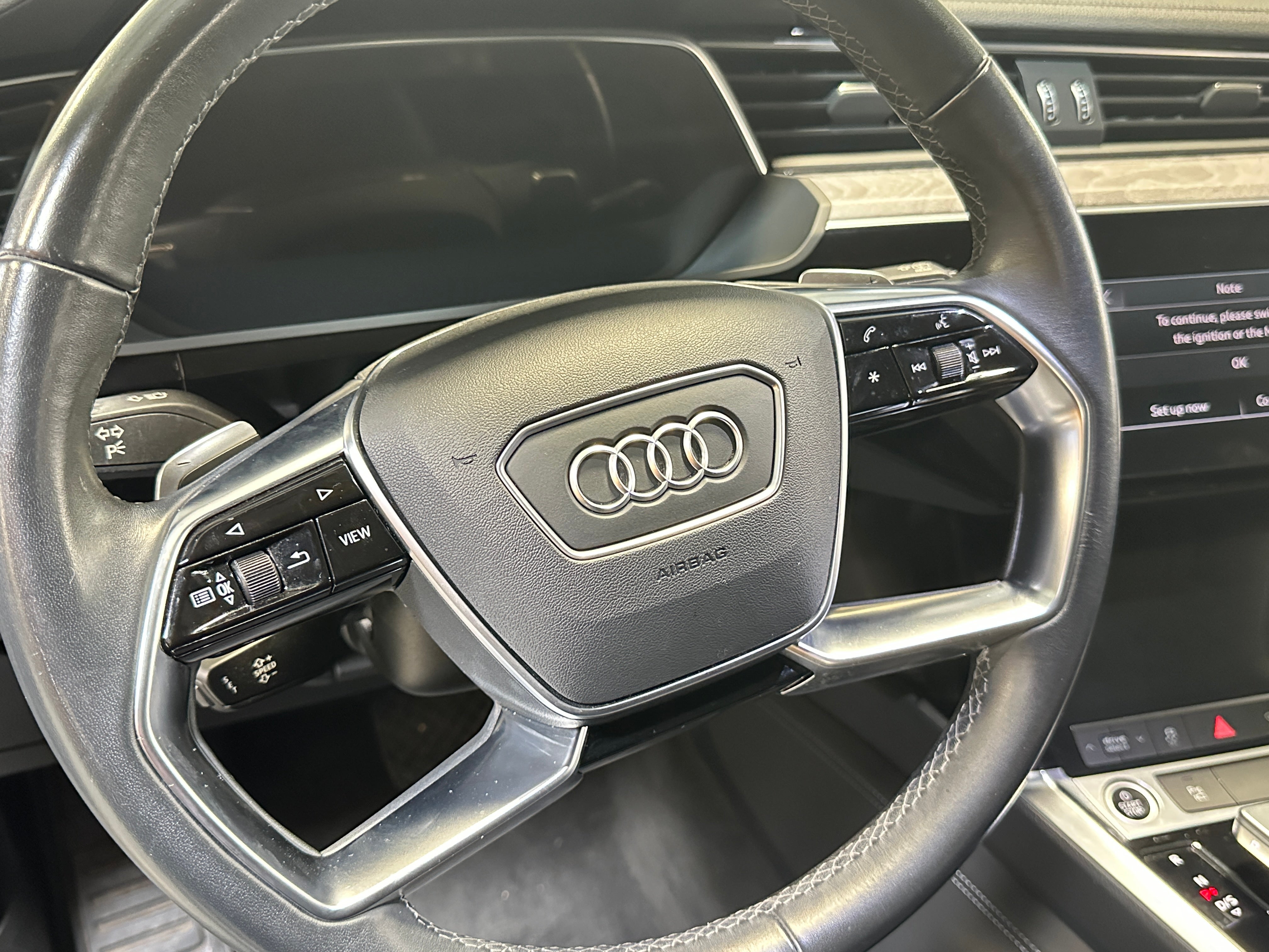 2021 Audi e-tron Premium 4